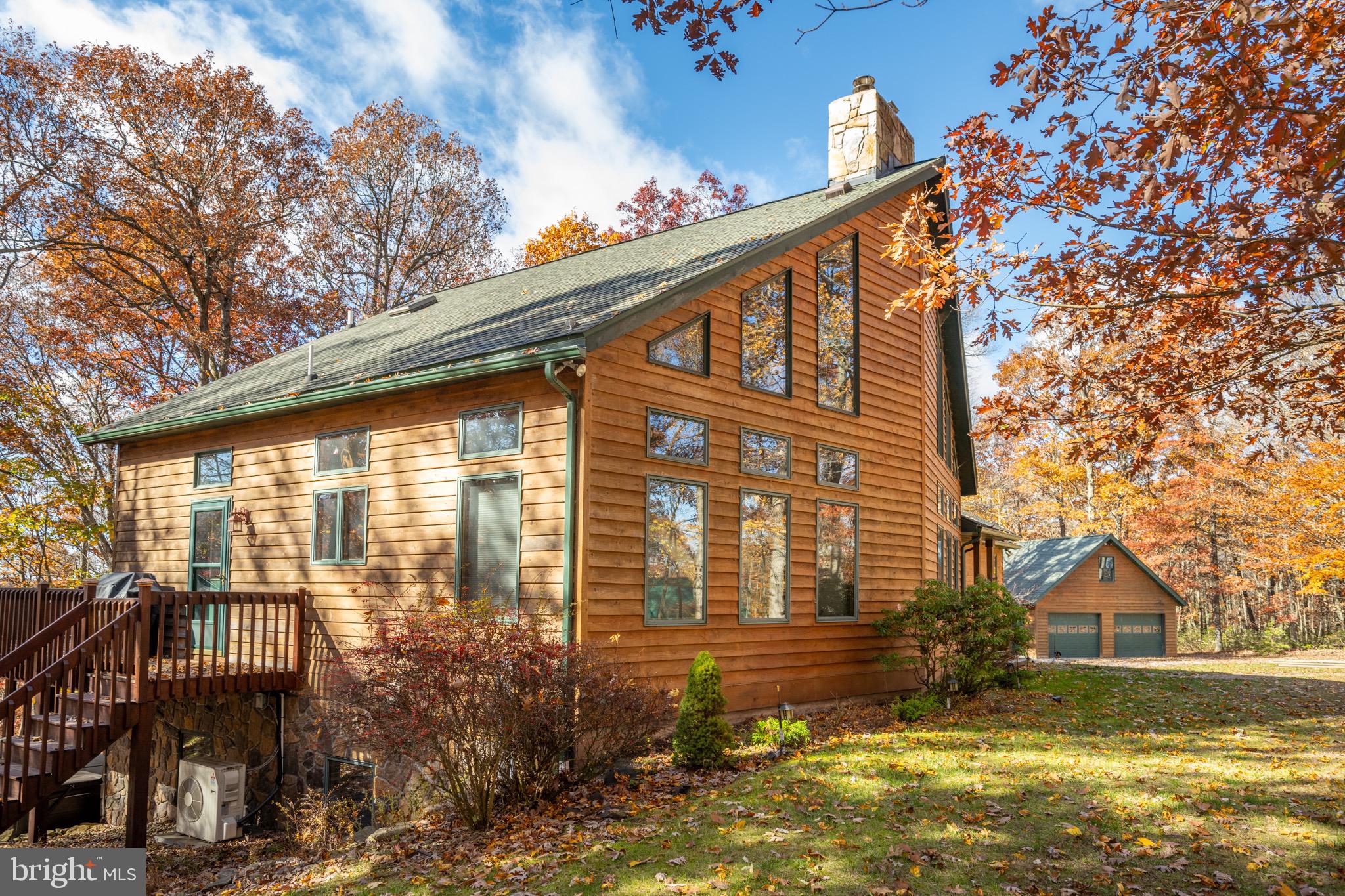 332 Bracken Dr