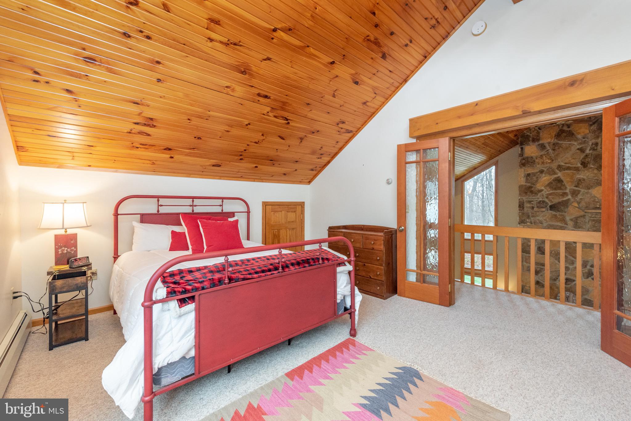 332 Bracken Dr