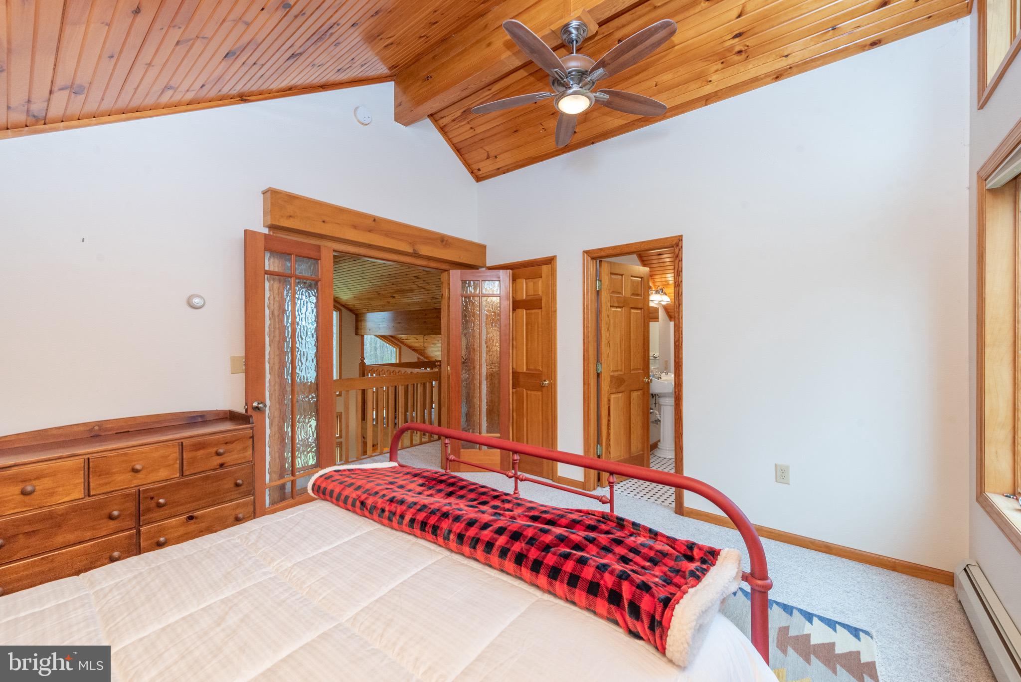 332 Bracken Dr