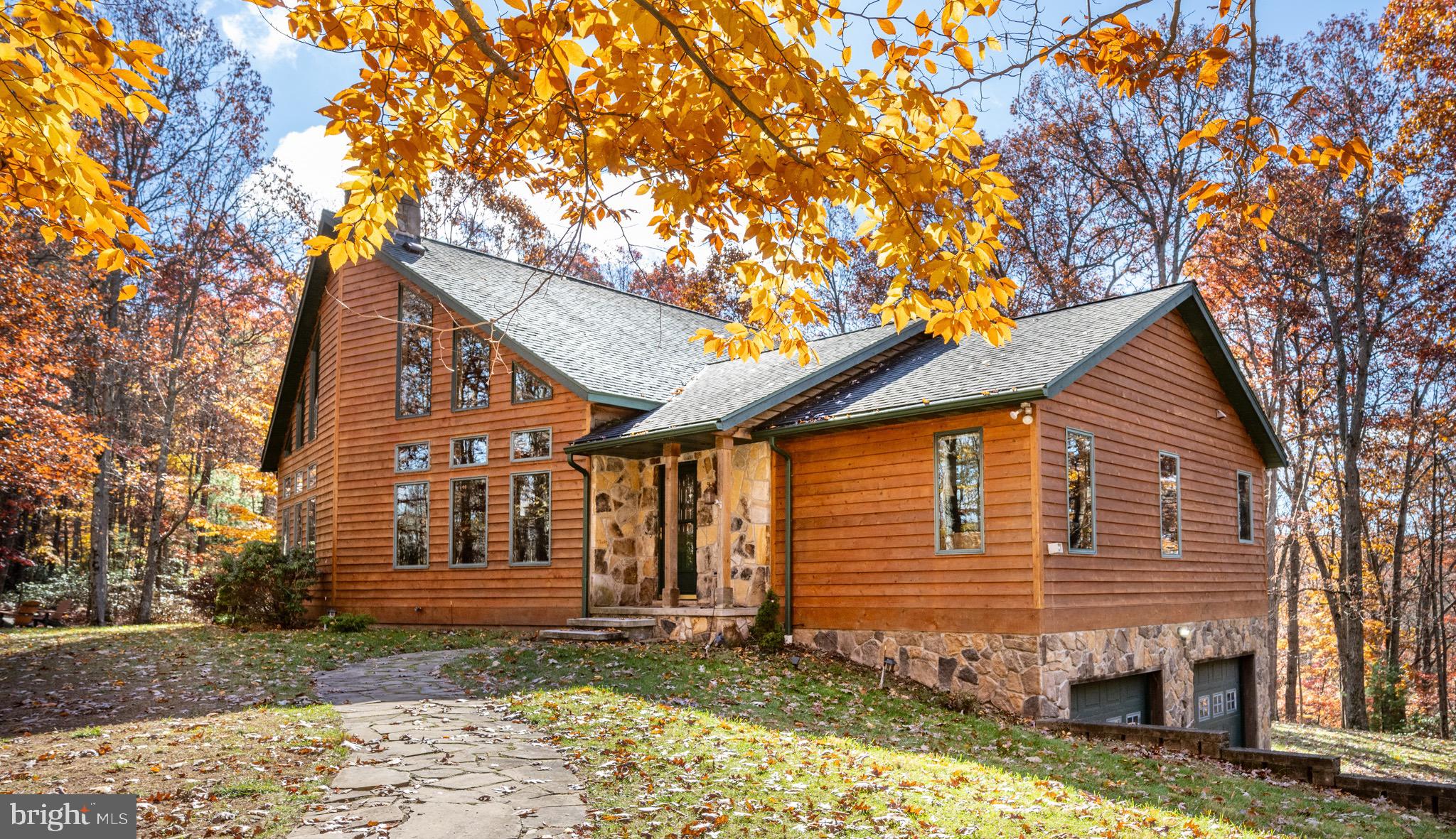332 Bracken Dr