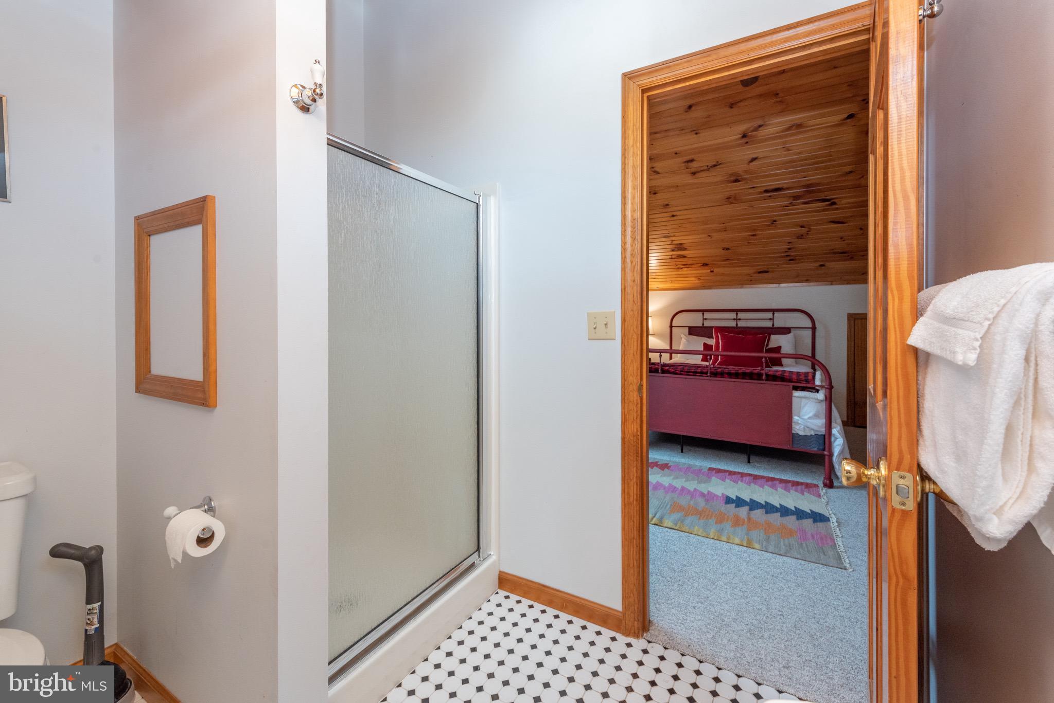 332 Bracken Dr