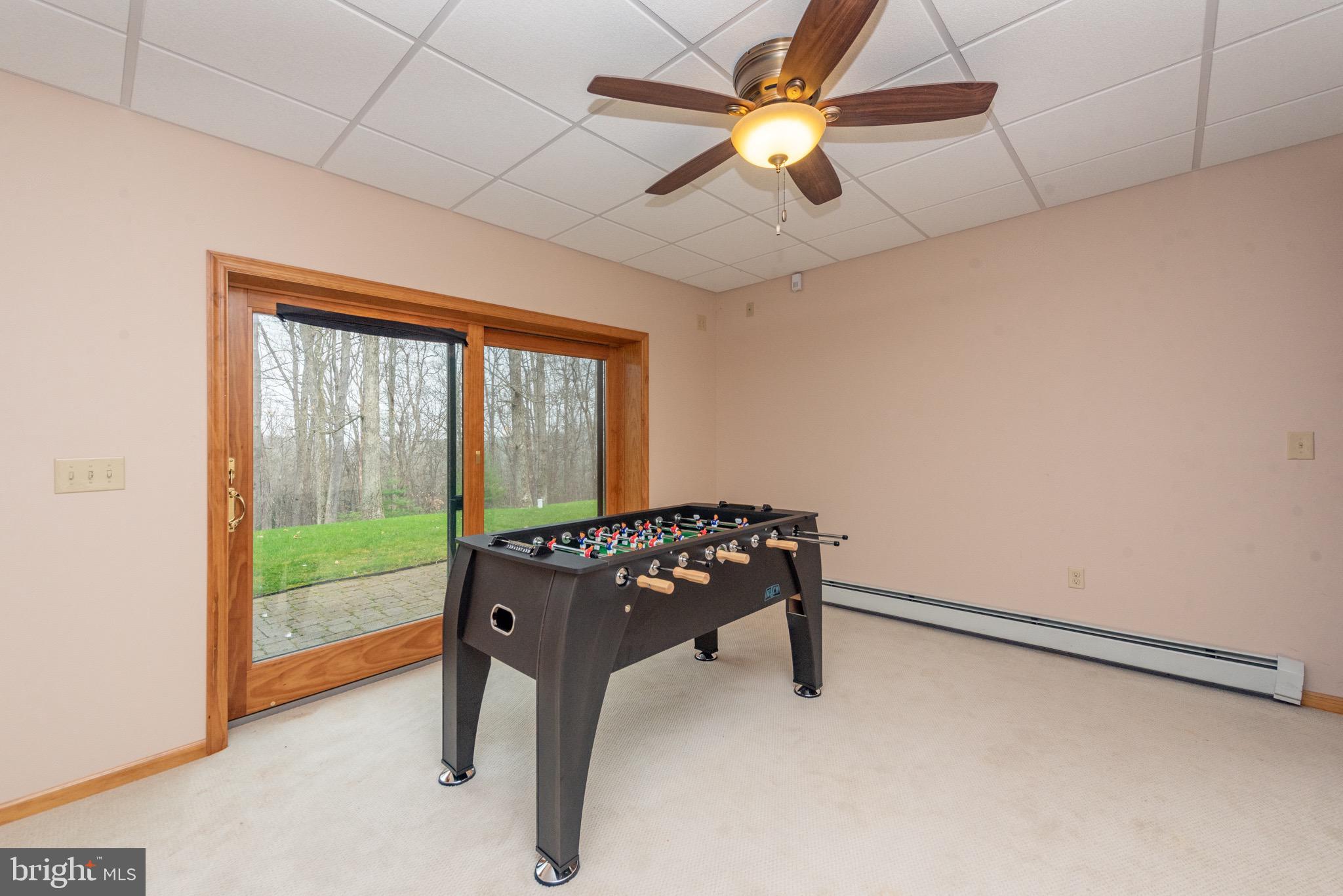 332 Bracken Dr