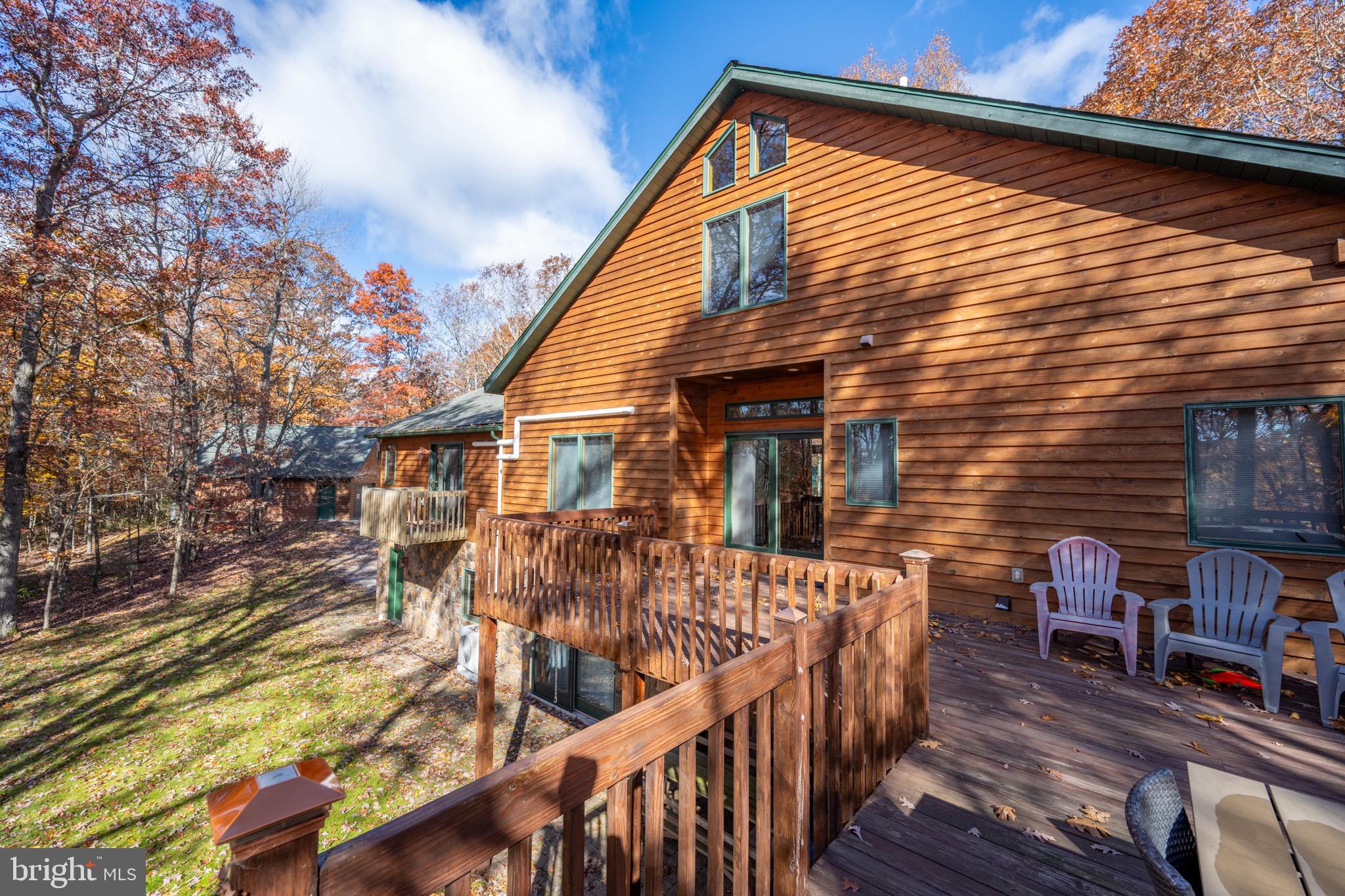 332 Bracken Dr