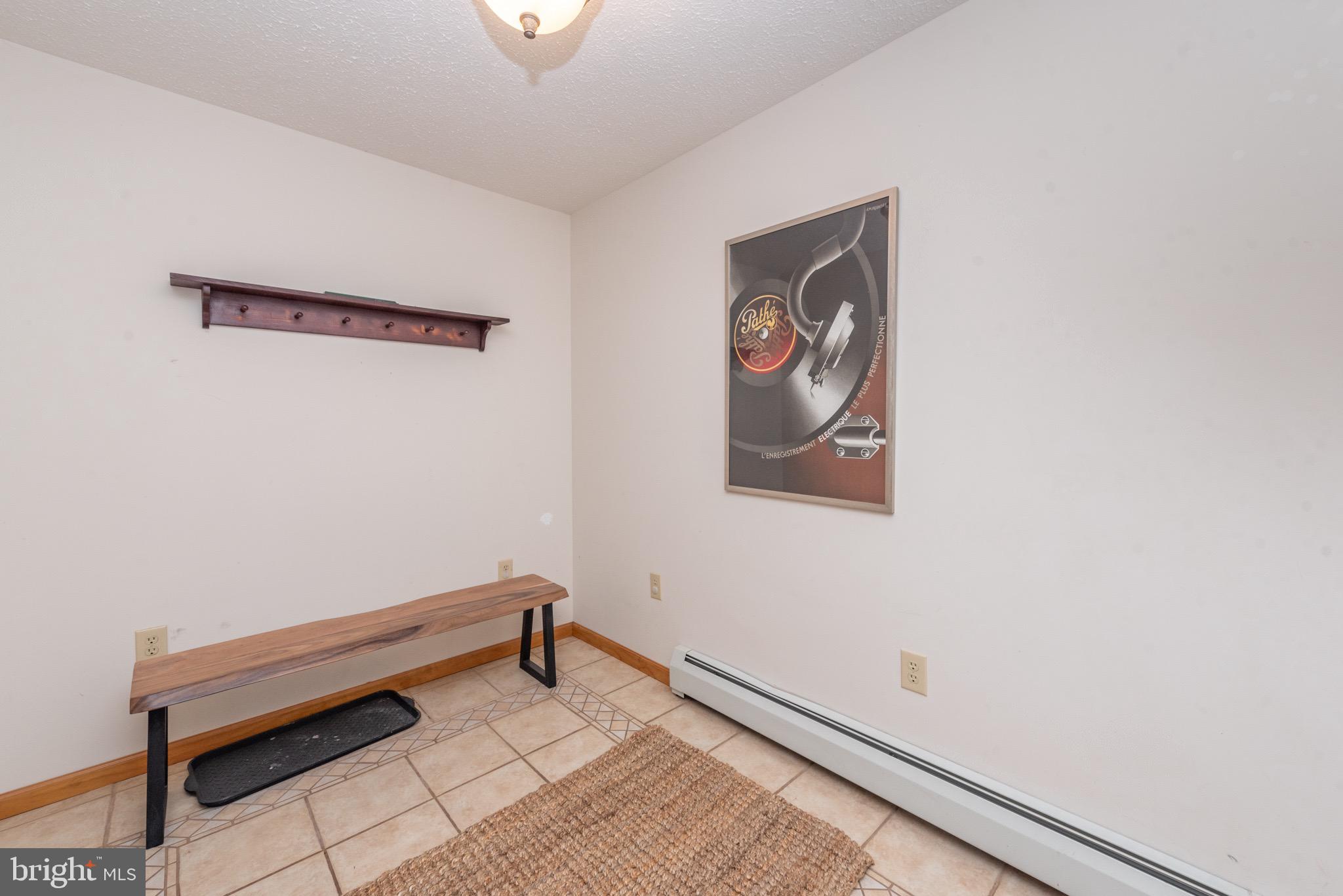 332 Bracken Dr