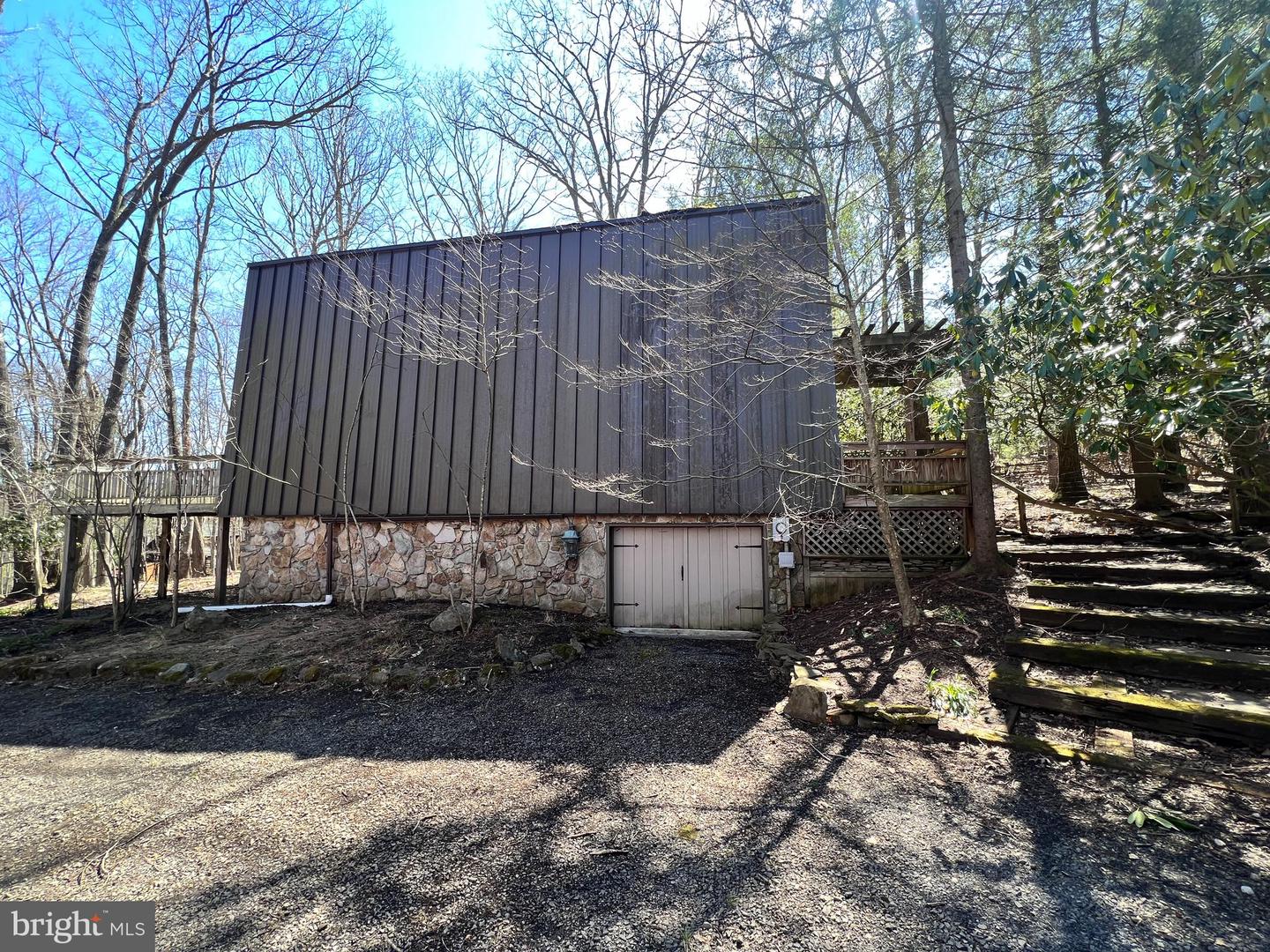 199 Piney Point Dr