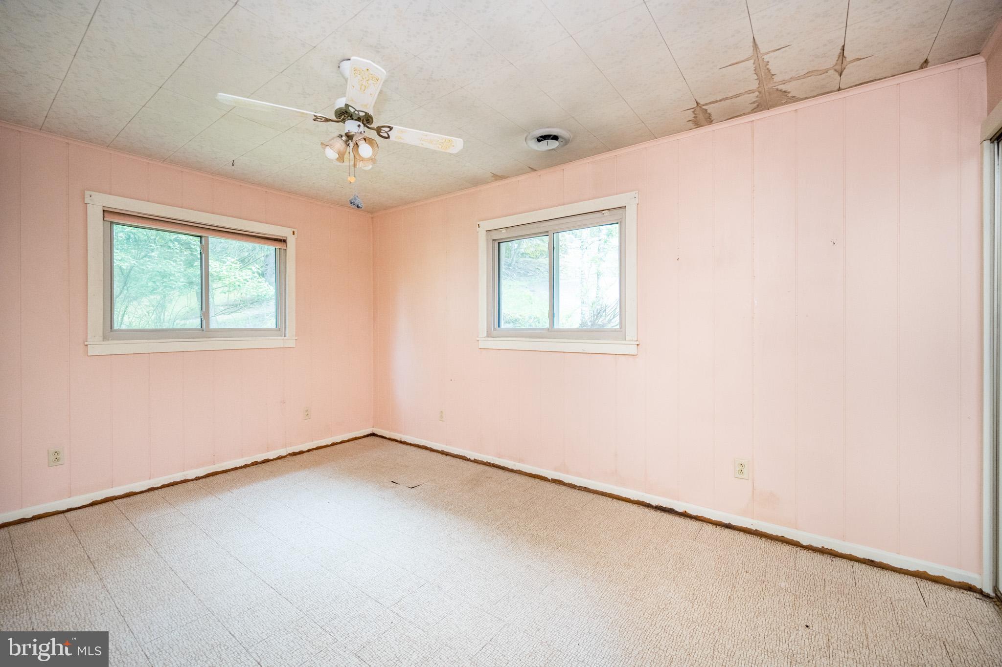 1321 Marsh Hill Rd