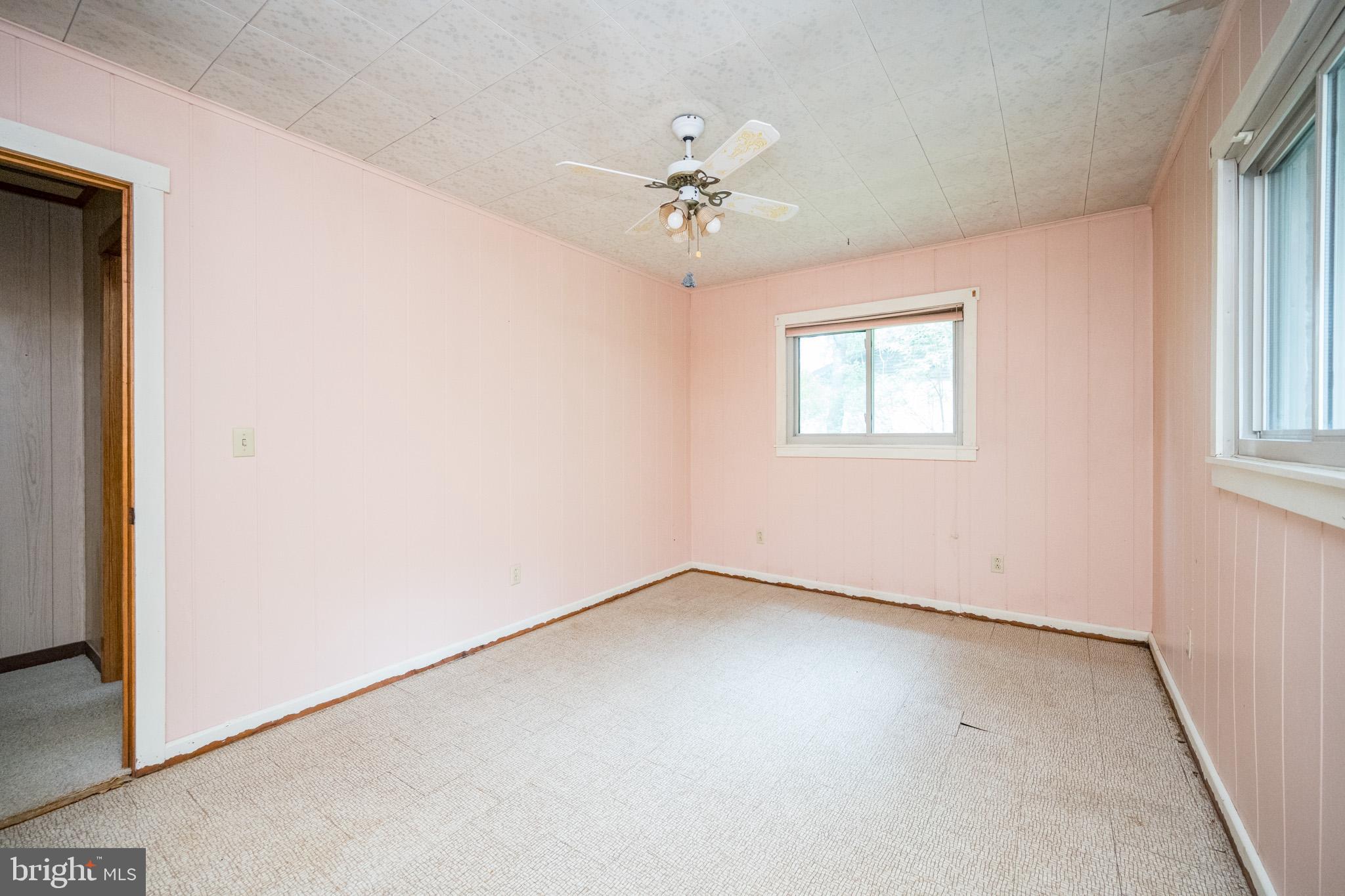 1321 Marsh Hill Rd