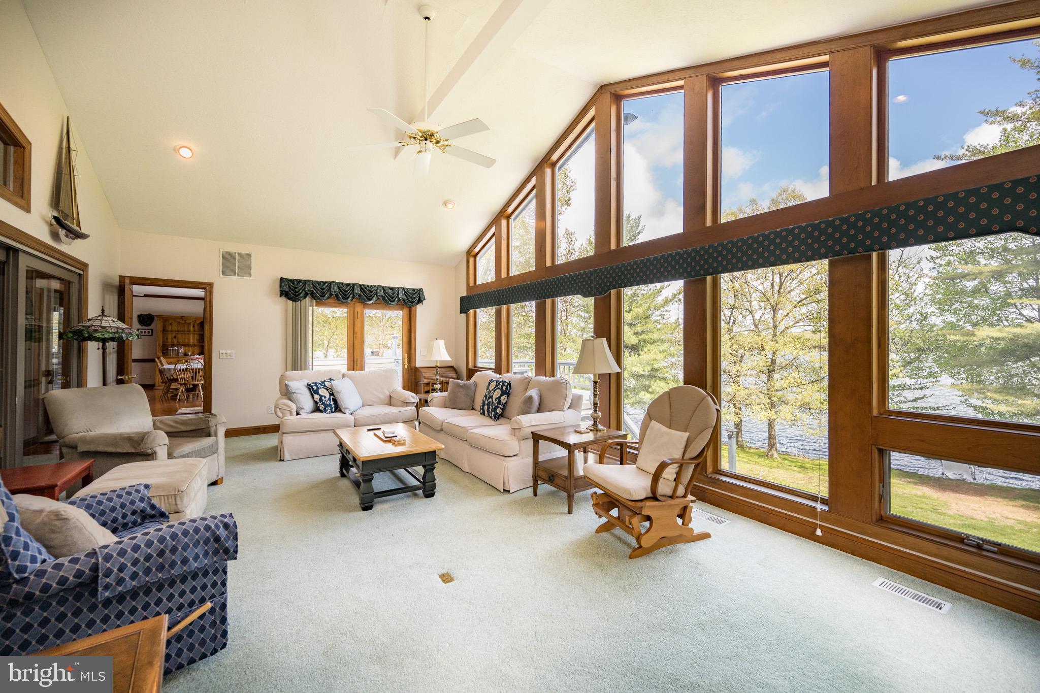 62 Duck Cove Rd