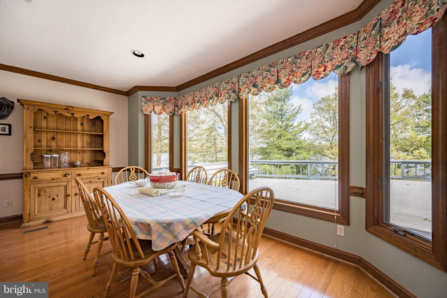 62 Duck Cove Rd