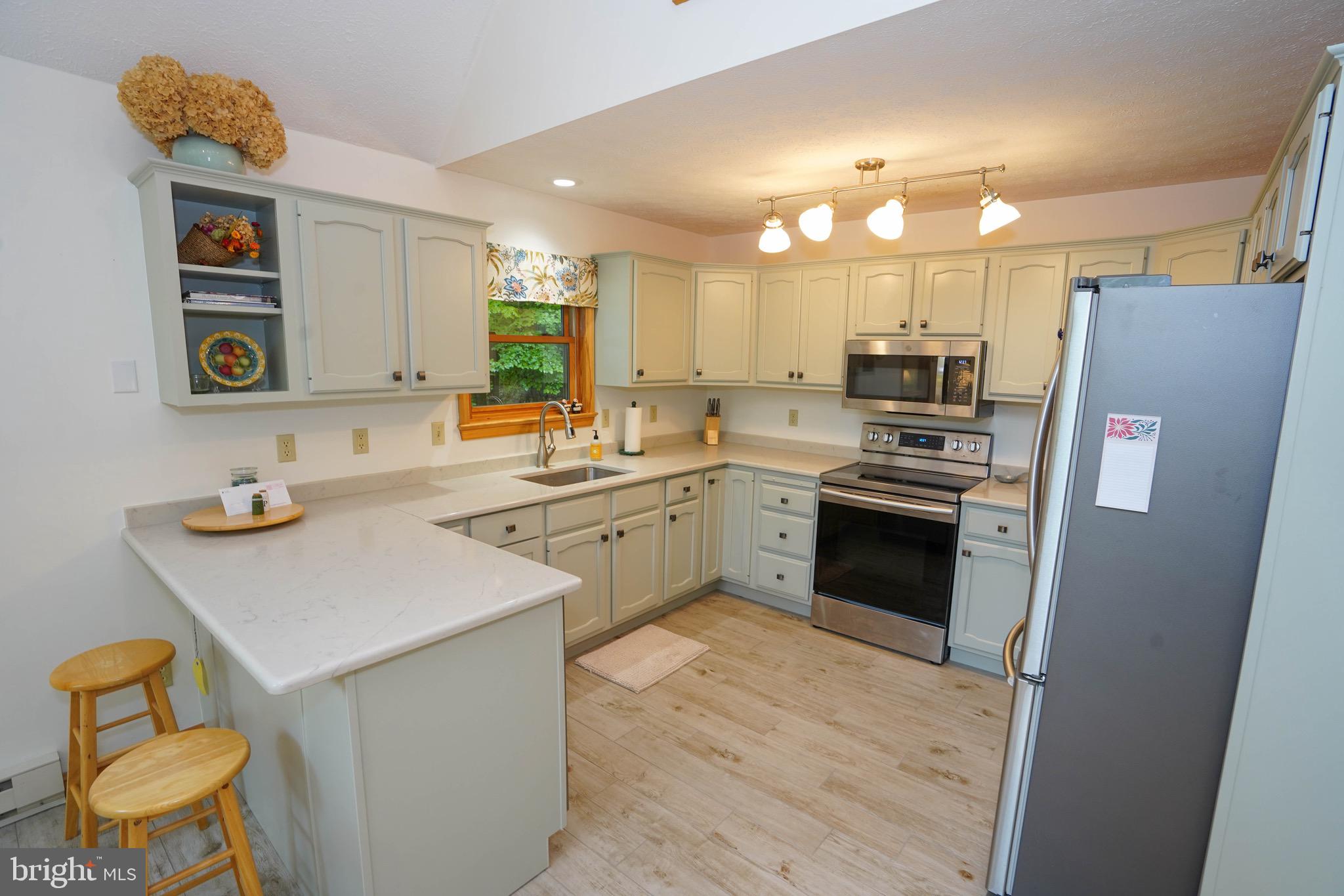 2119 Rock Lodge Rd