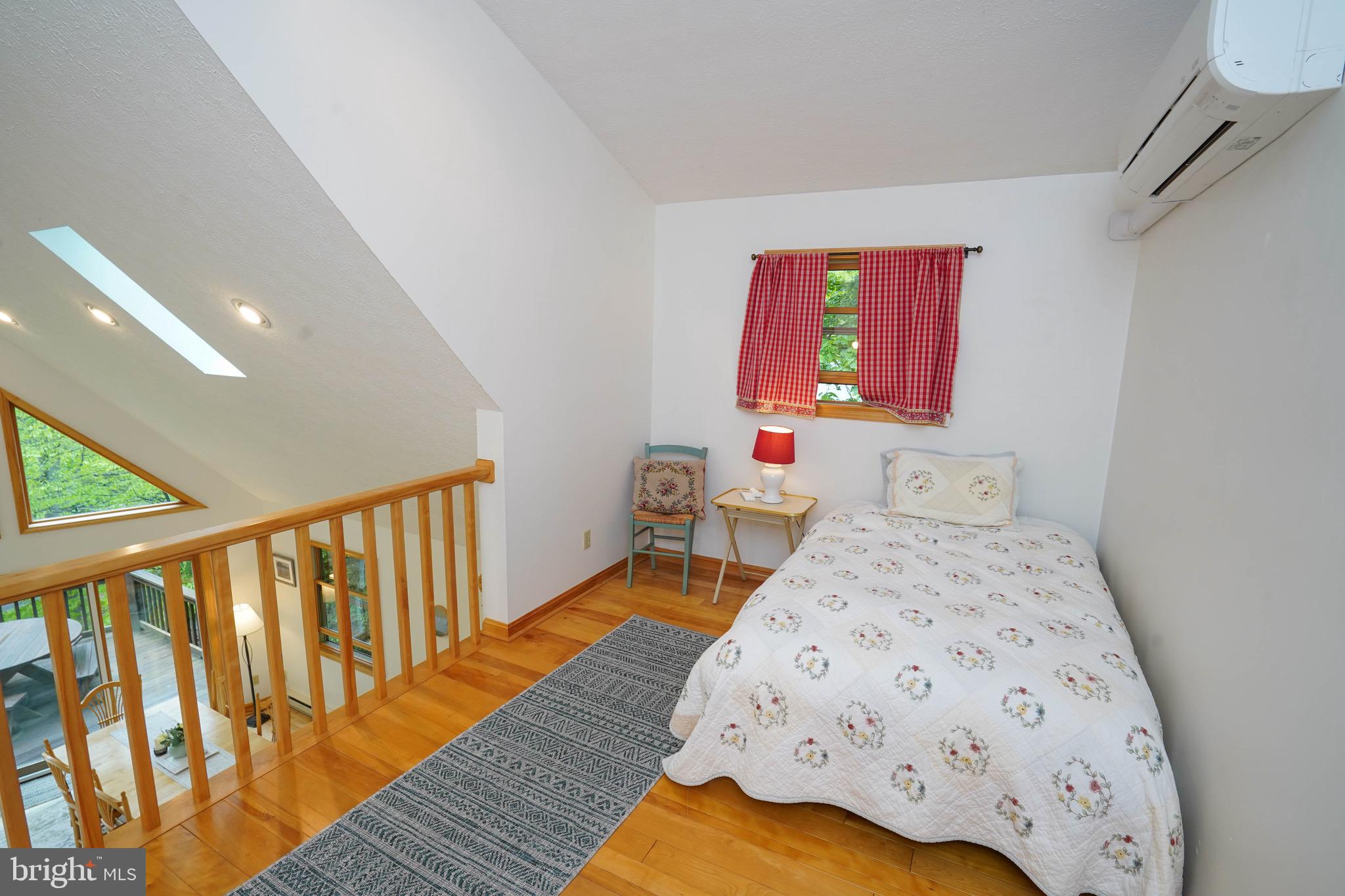2119 Rock Lodge Rd