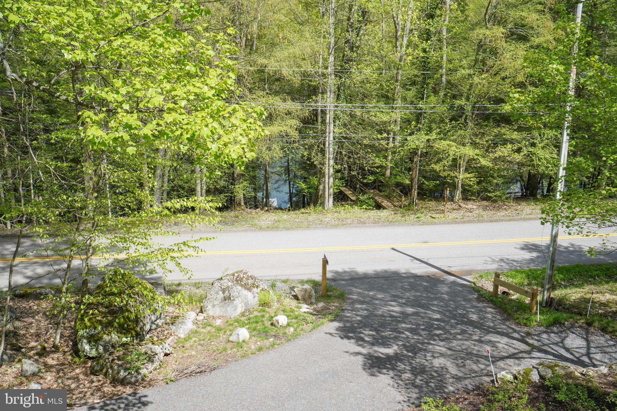 2119 Rock Lodge Rd