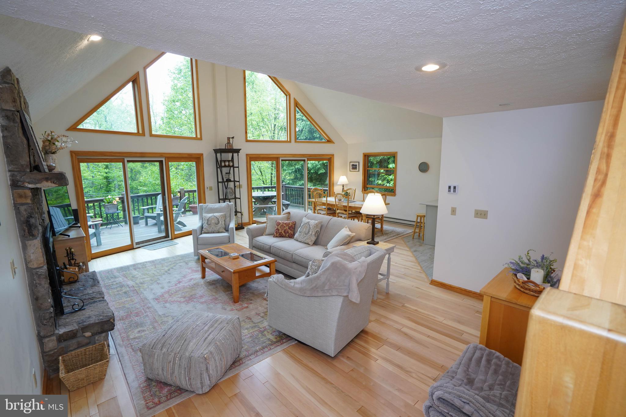 2119 Rock Lodge Rd