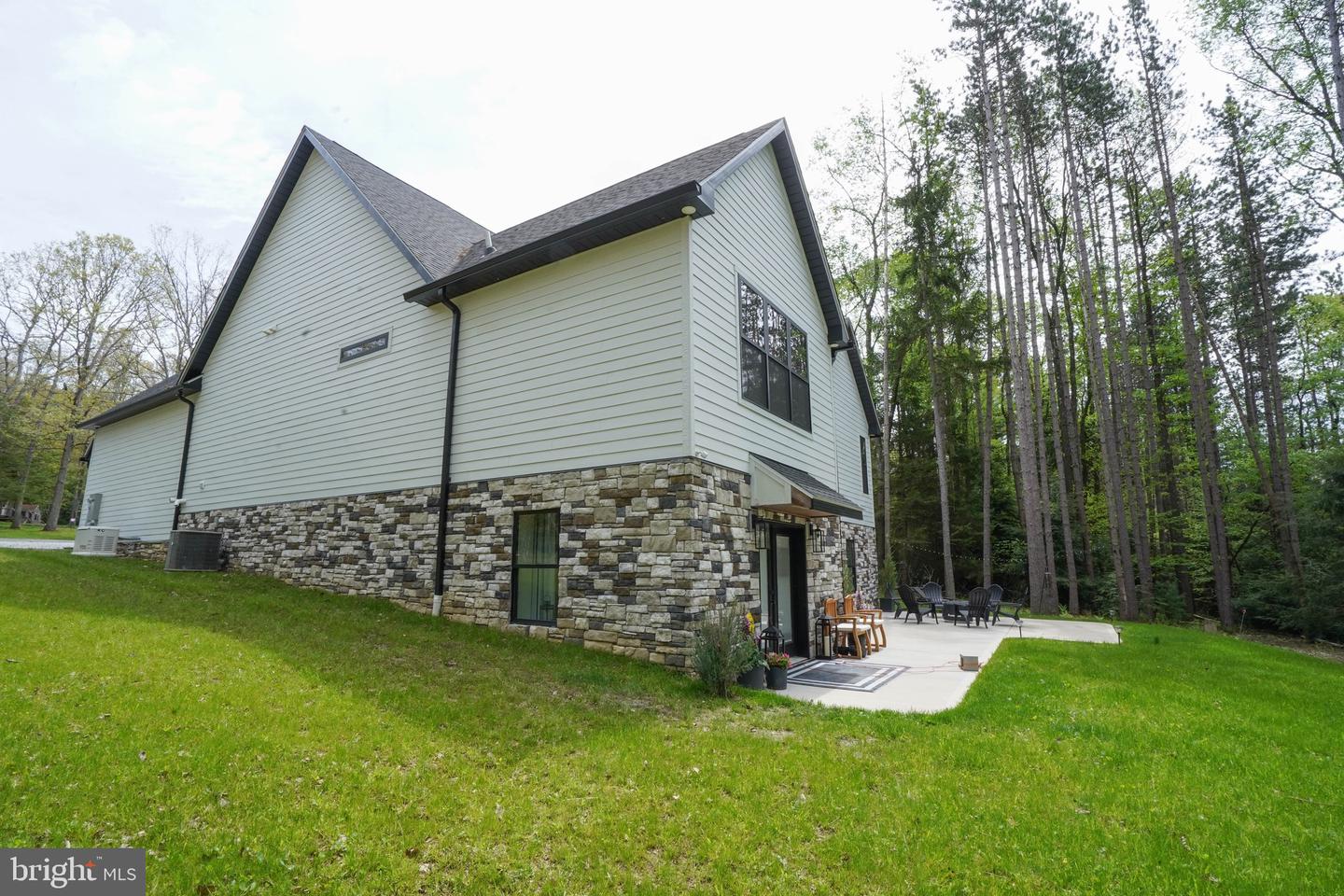 2045 Swallow Falls Rd