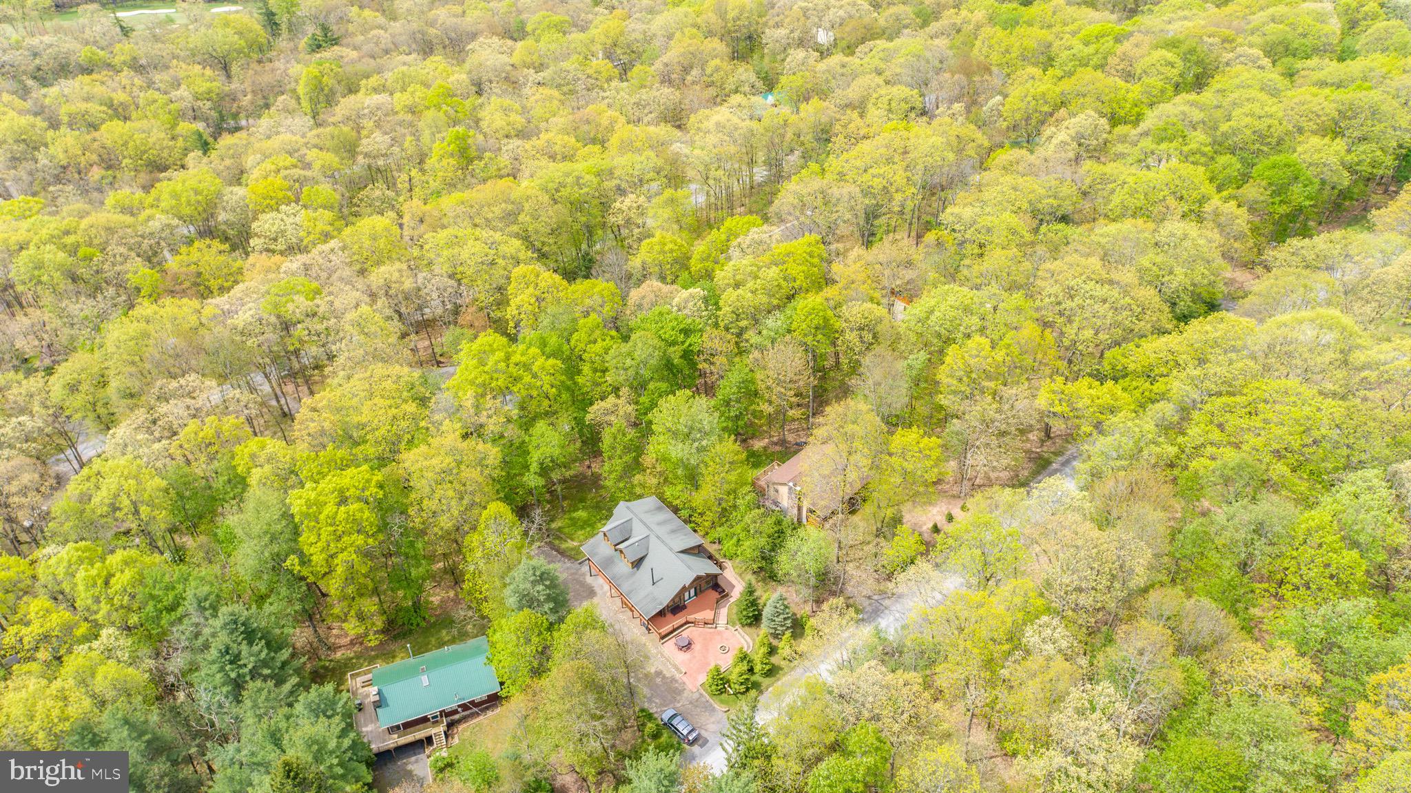 201 Deer Run Ln
