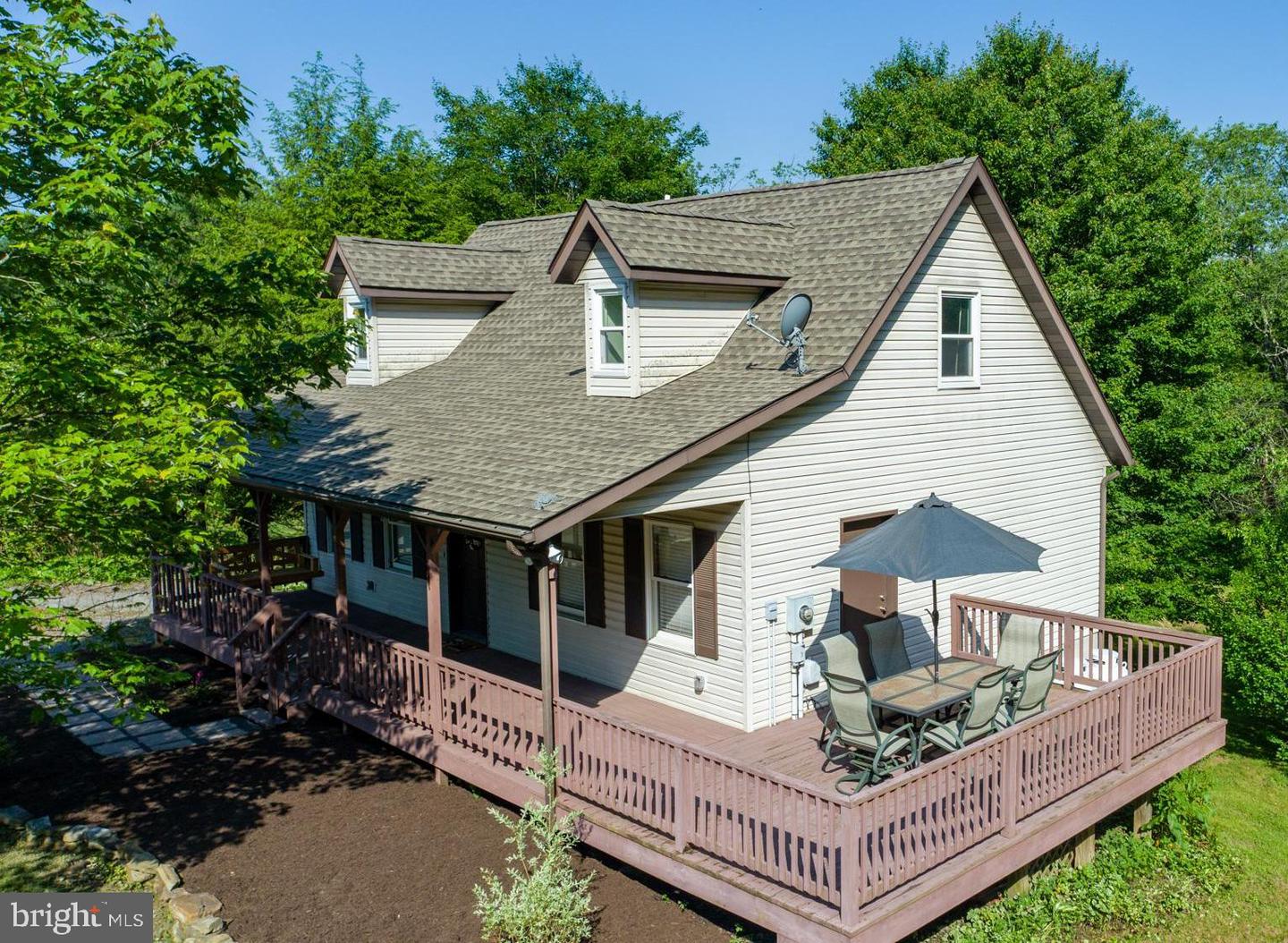 163 Crestview Dr
