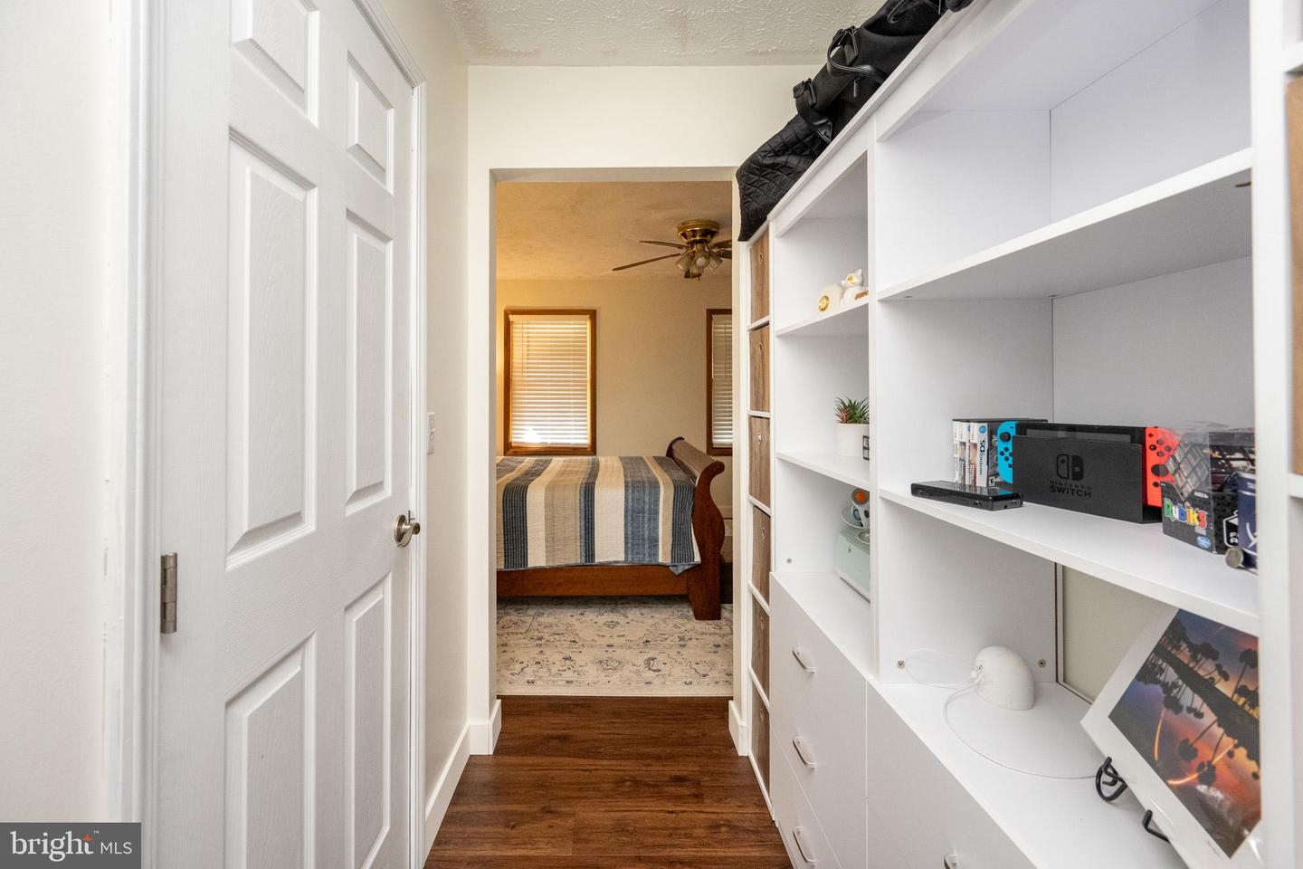 163 Crestview Dr