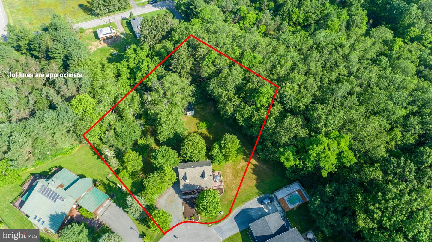 163 Crestview Dr