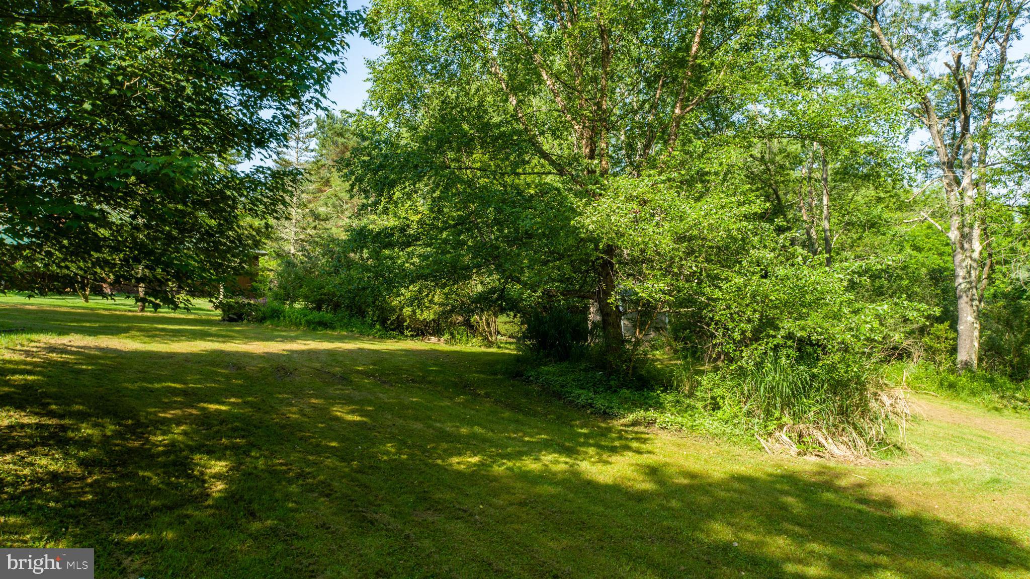 163 Crestview Dr