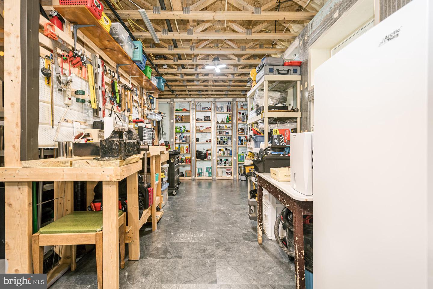 108 W Center St