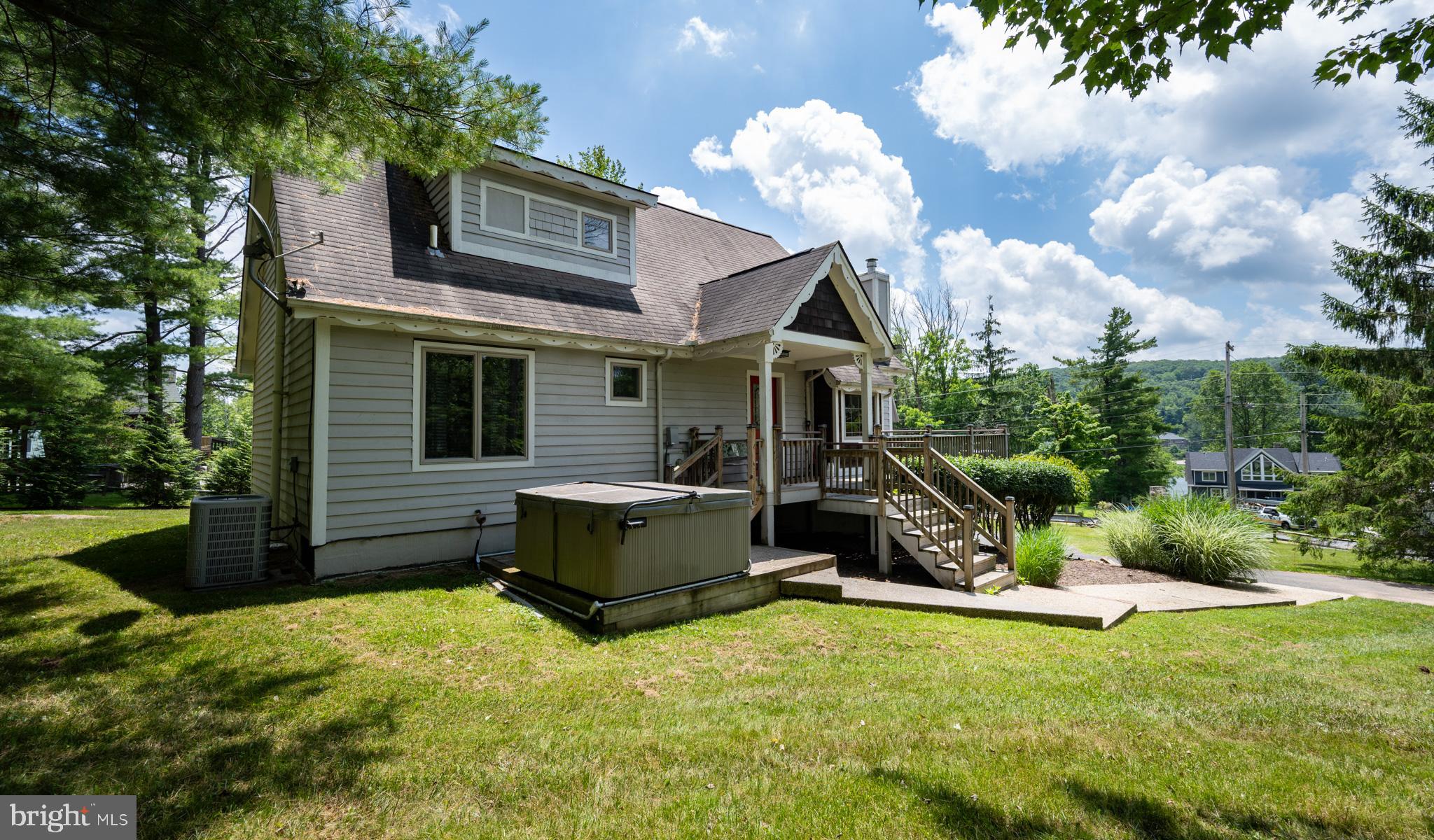 201 Rock Lodge Rd