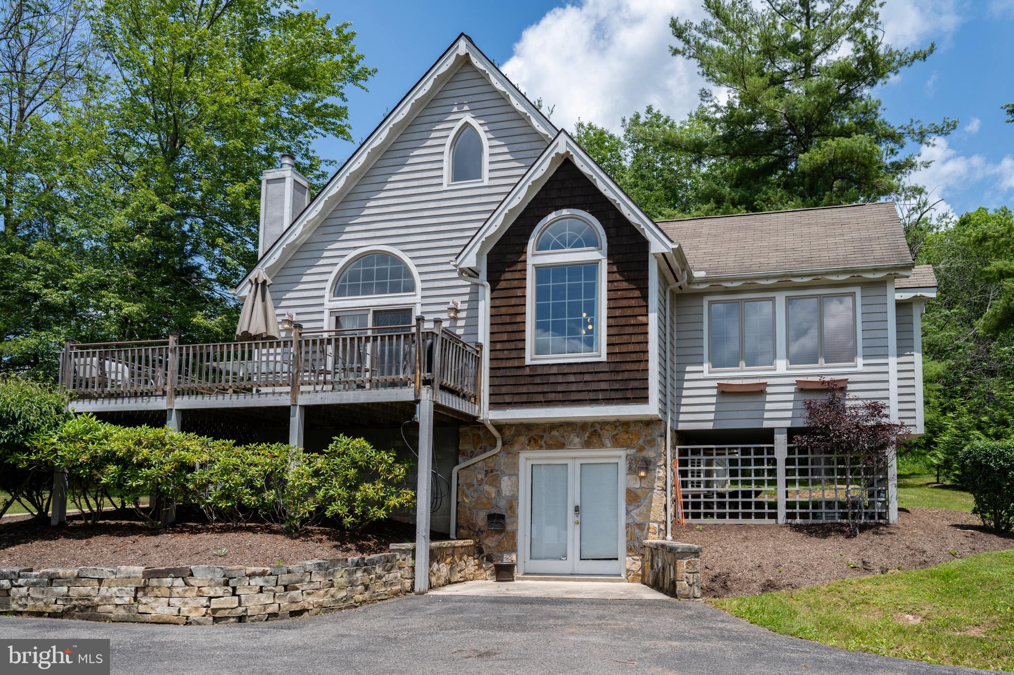 201 Rock Lodge Rd