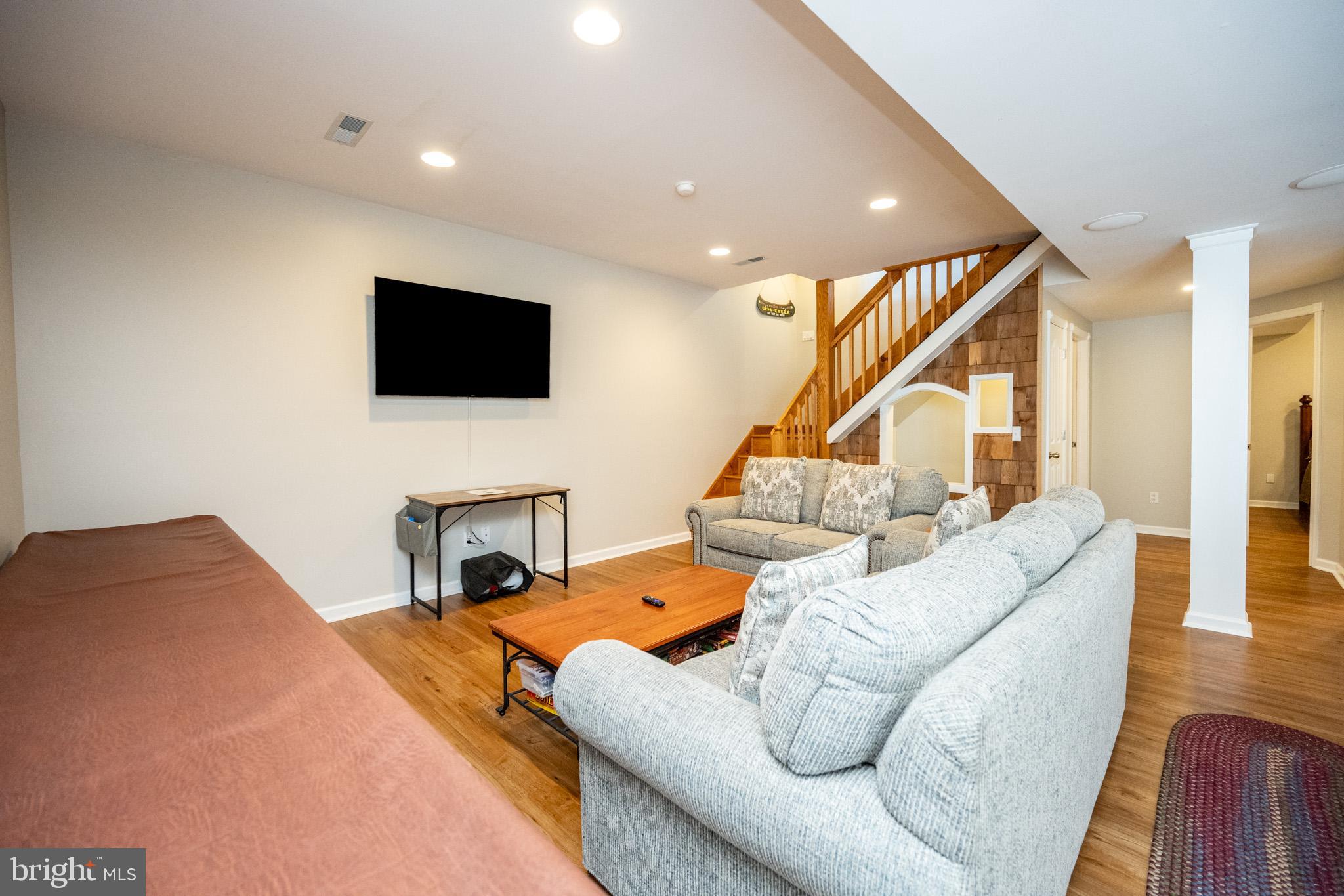 201 Rock Lodge Rd