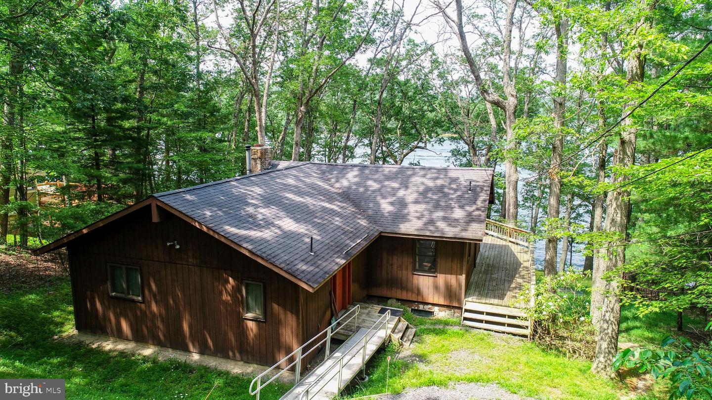 3297 Turkey Neck Rd
