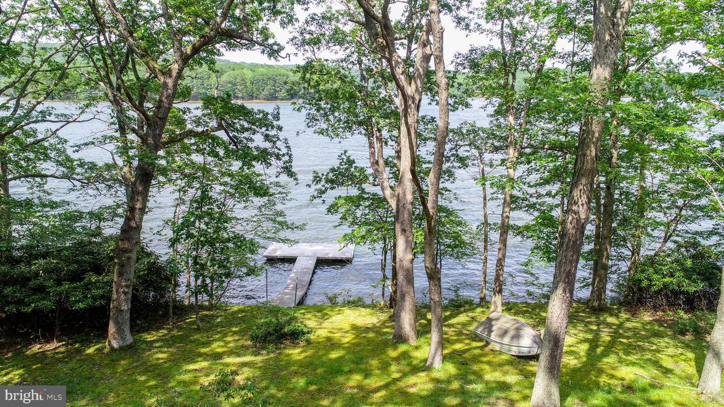 3297 Turkey Neck Rd