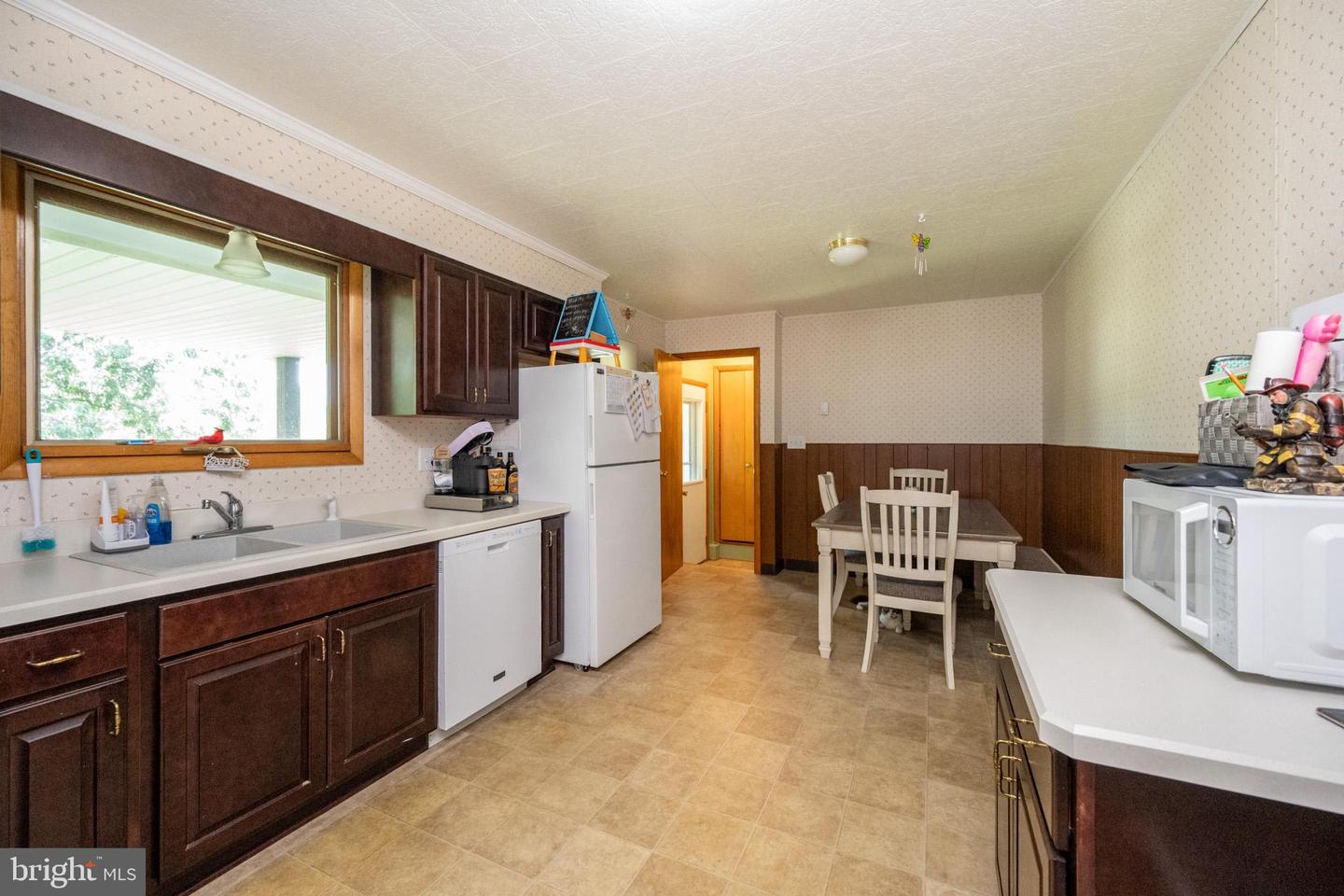 1056 Sunrise Dr