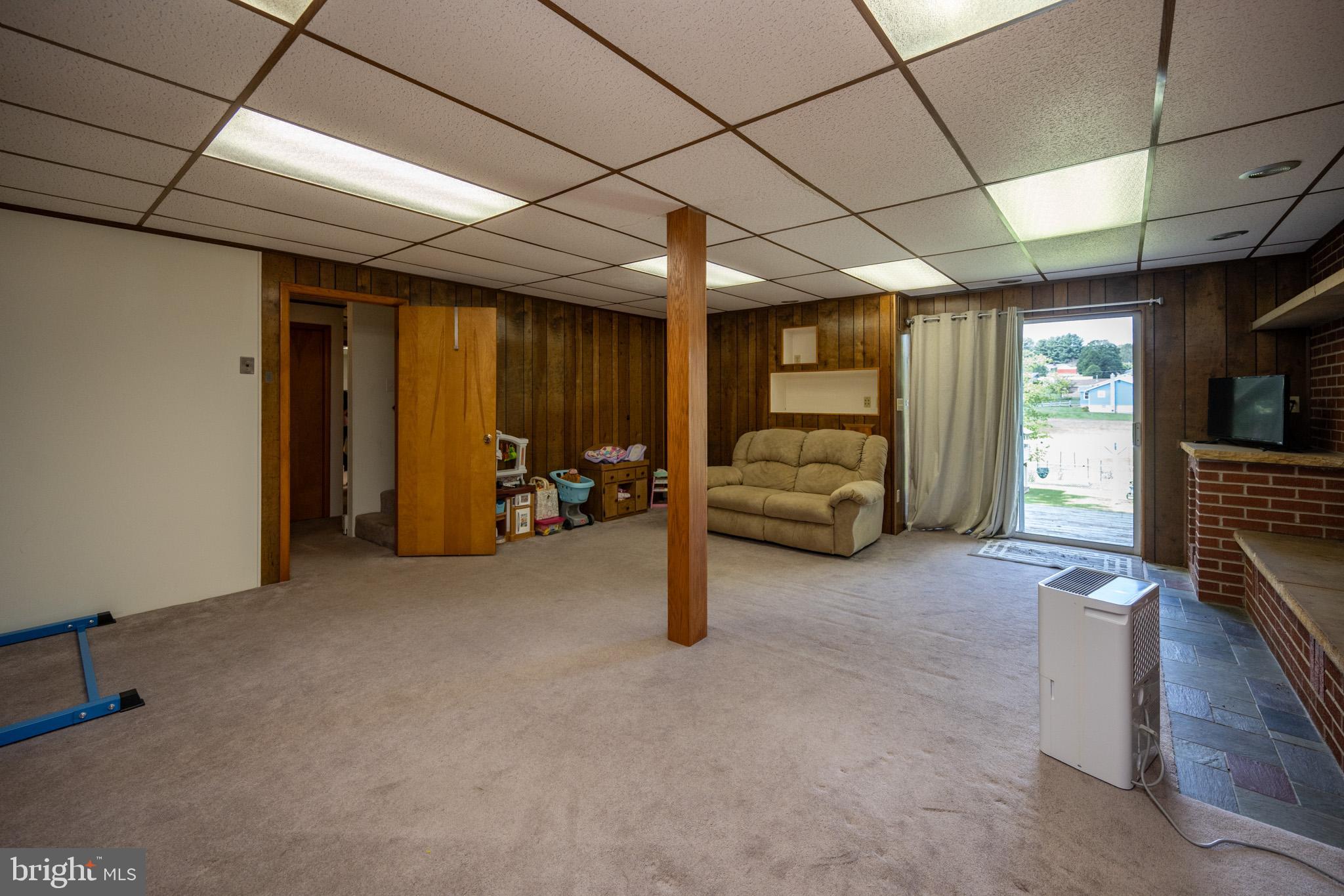 1056 Sunrise Dr