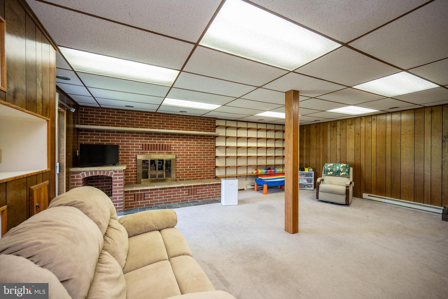 1056 Sunrise Dr