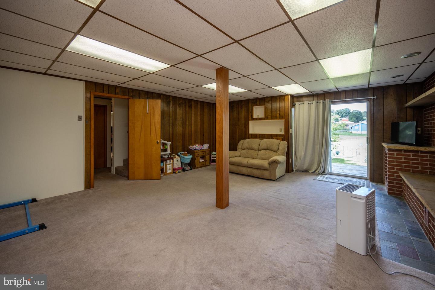 1056 Sunrise Dr