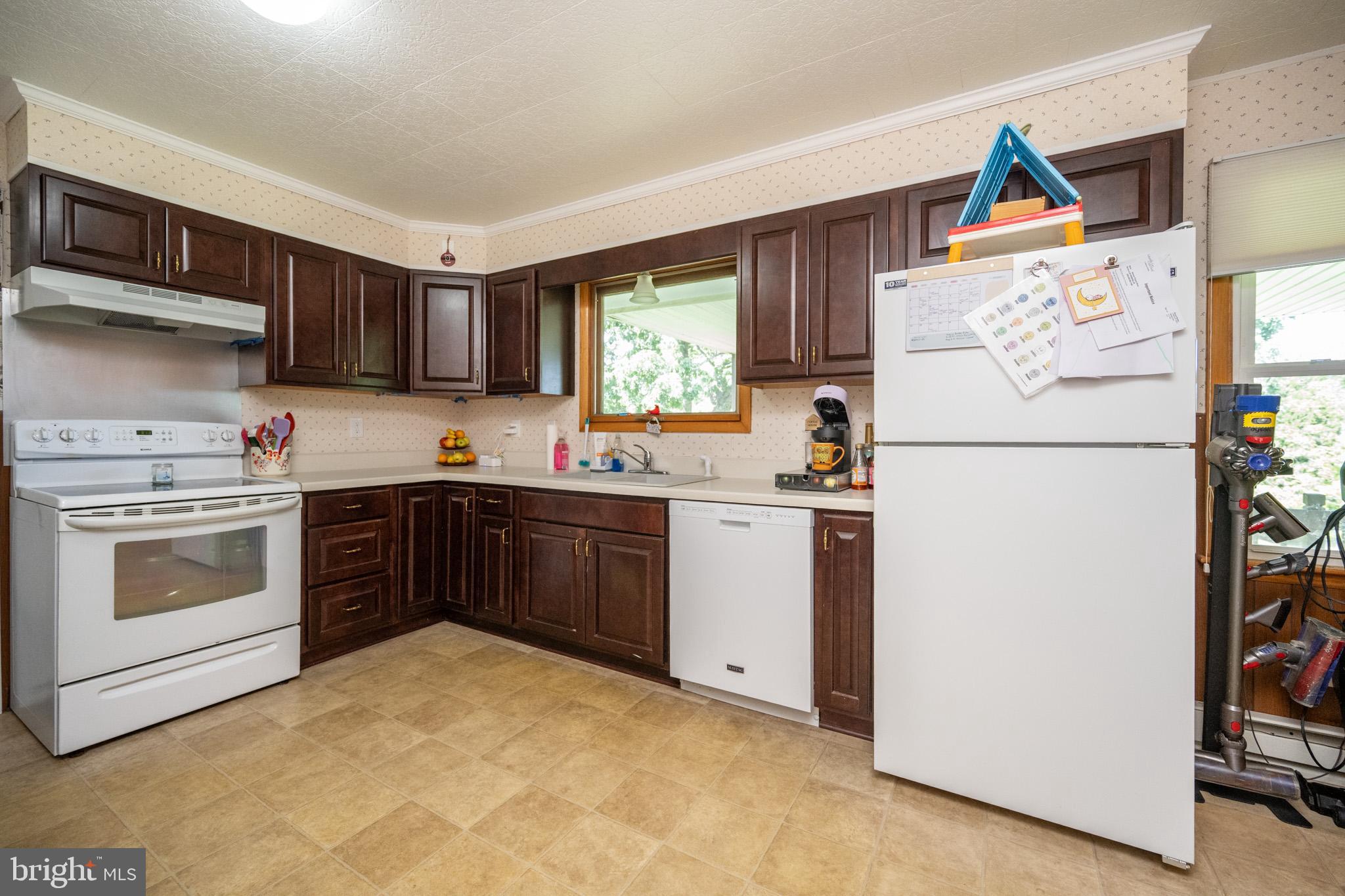 1056 Sunrise Dr