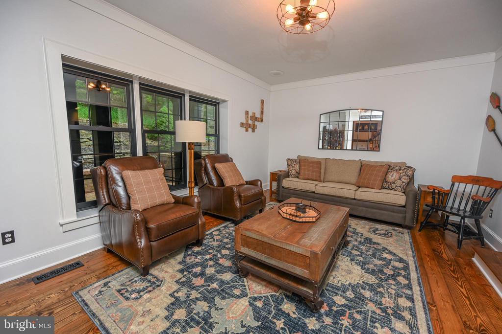 1087 PERGIN FARM ROAD