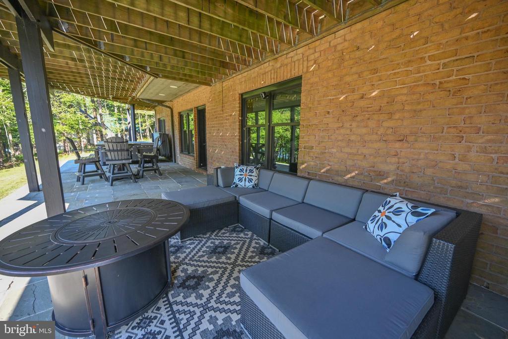 1087 PERGIN FARM ROAD