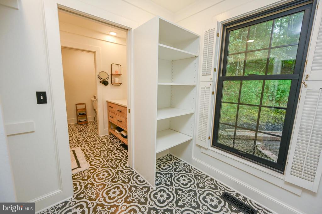 1087 PERGIN FARM ROAD