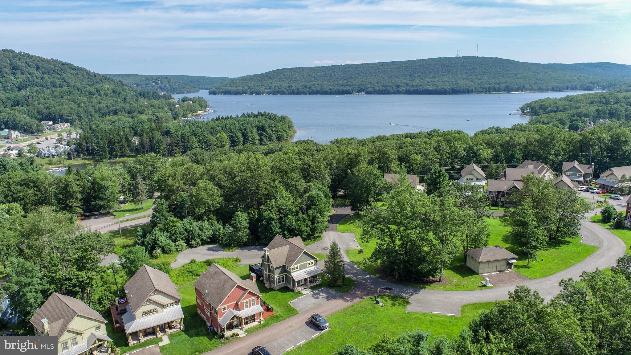 16 SILVER RIDGE COURT 41/2