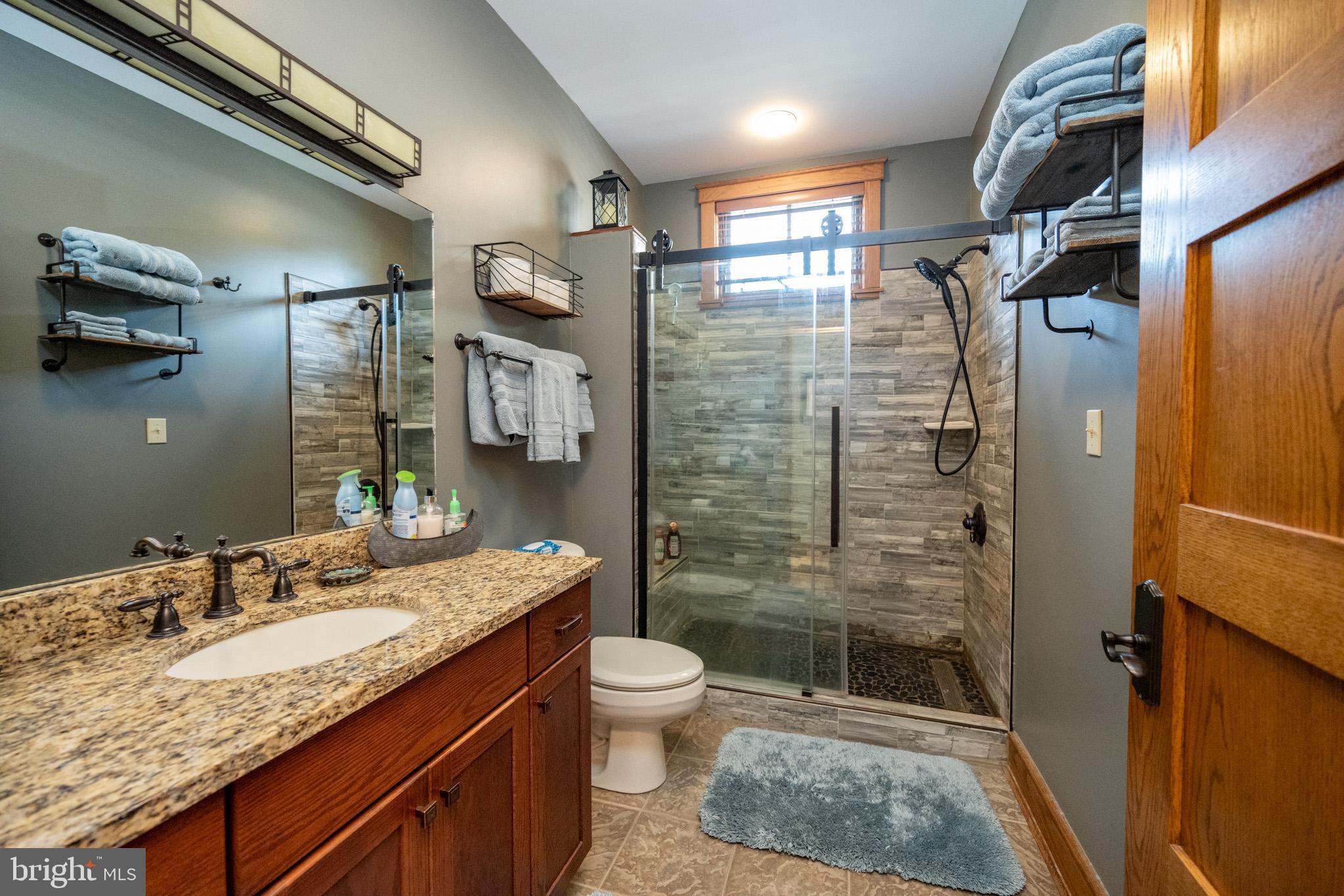 16 SILVER RIDGE COURT 41/2