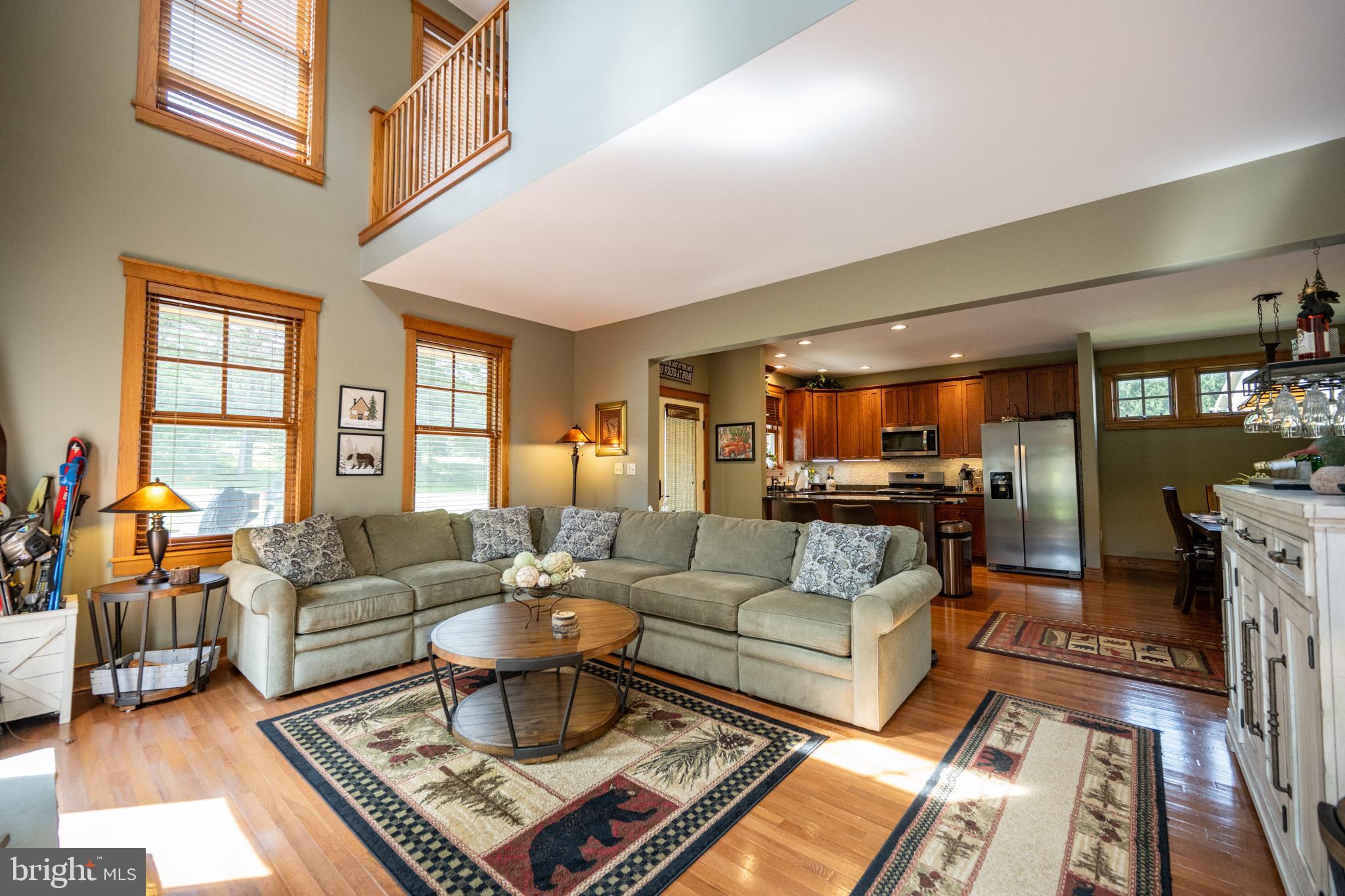 16 SILVER RIDGE COURT 41/2