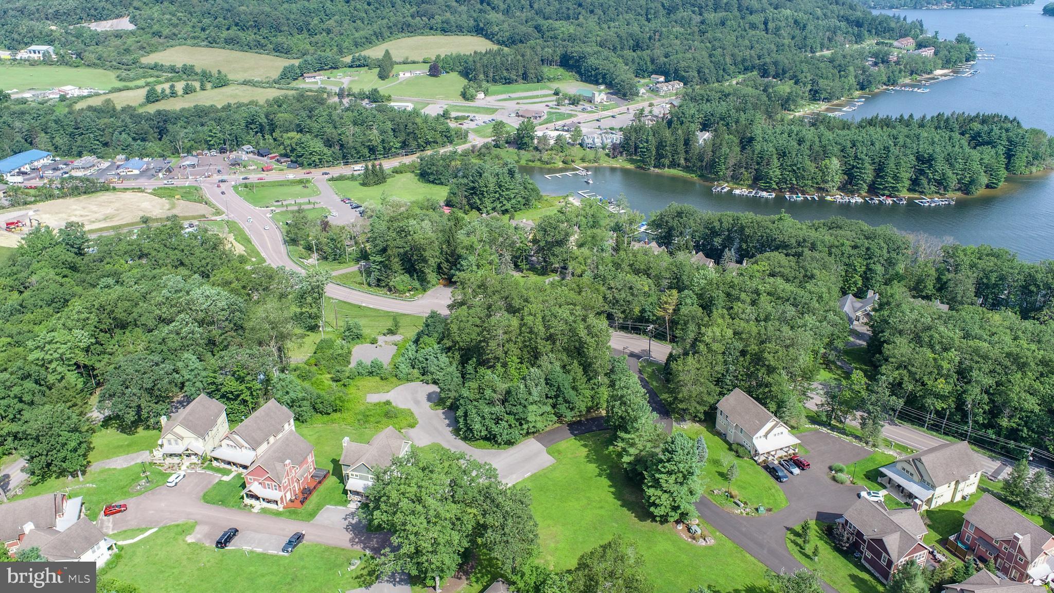 16 SILVER RIDGE COURT 41/2