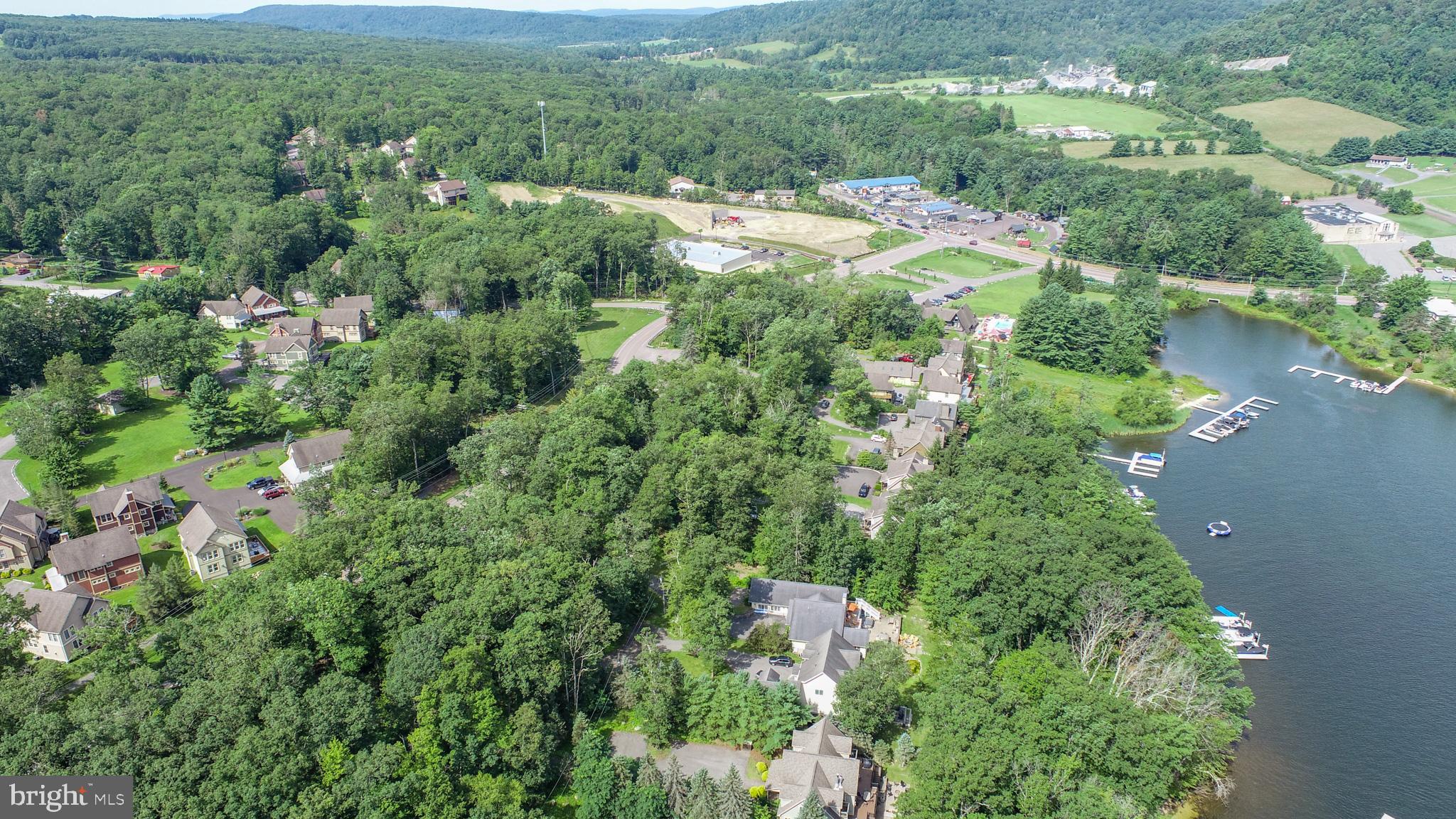 16 SILVER RIDGE COURT 41/2