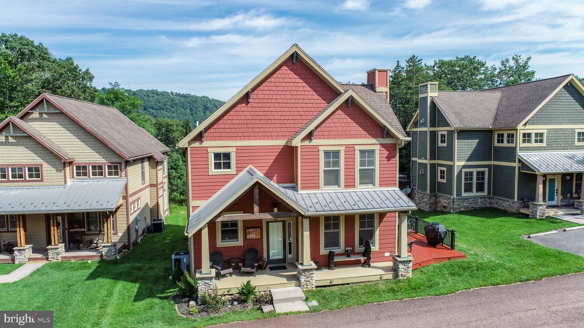 16 SILVER RIDGE COURT 41/2