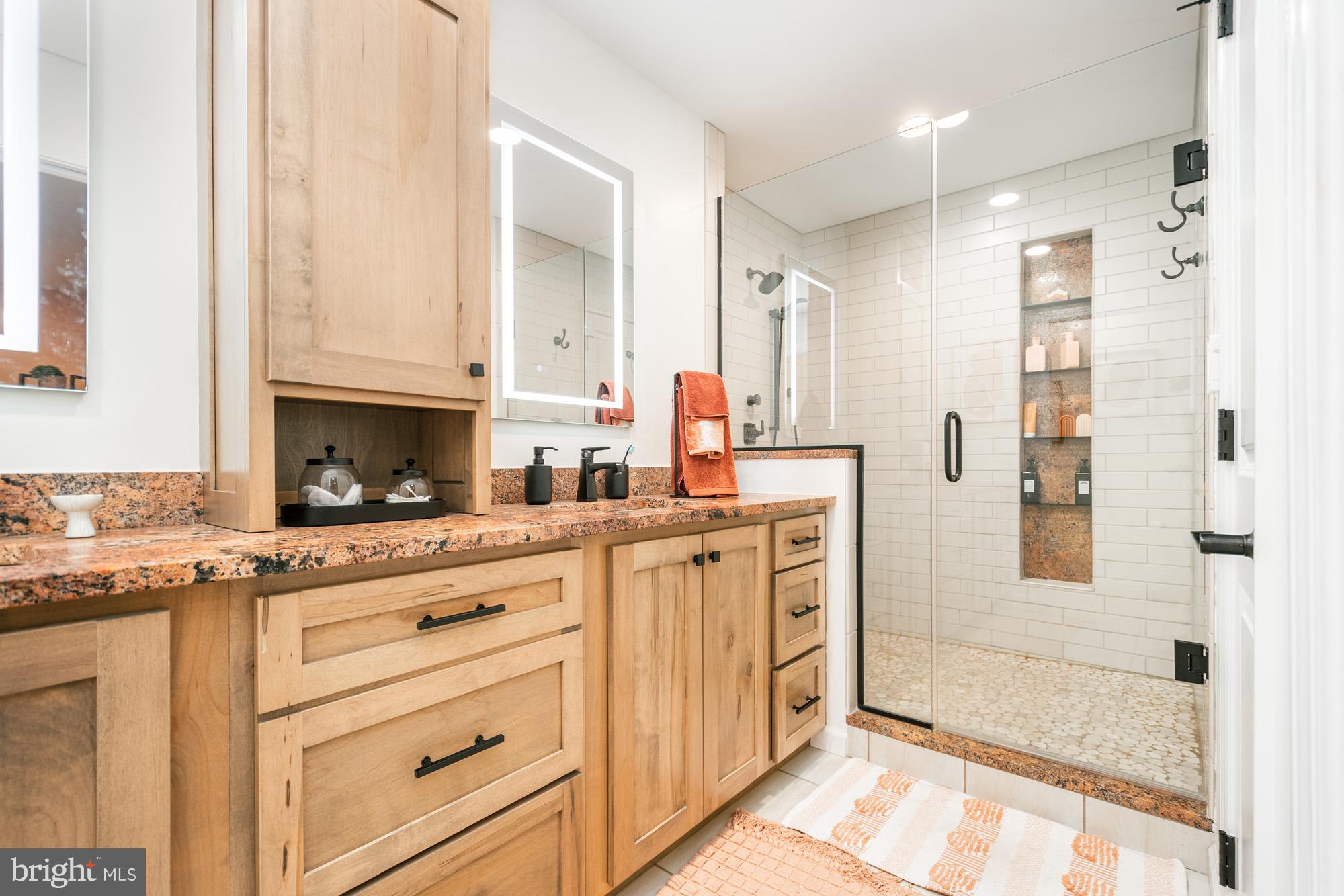 425 MOUNTAINVIEW DRIVE