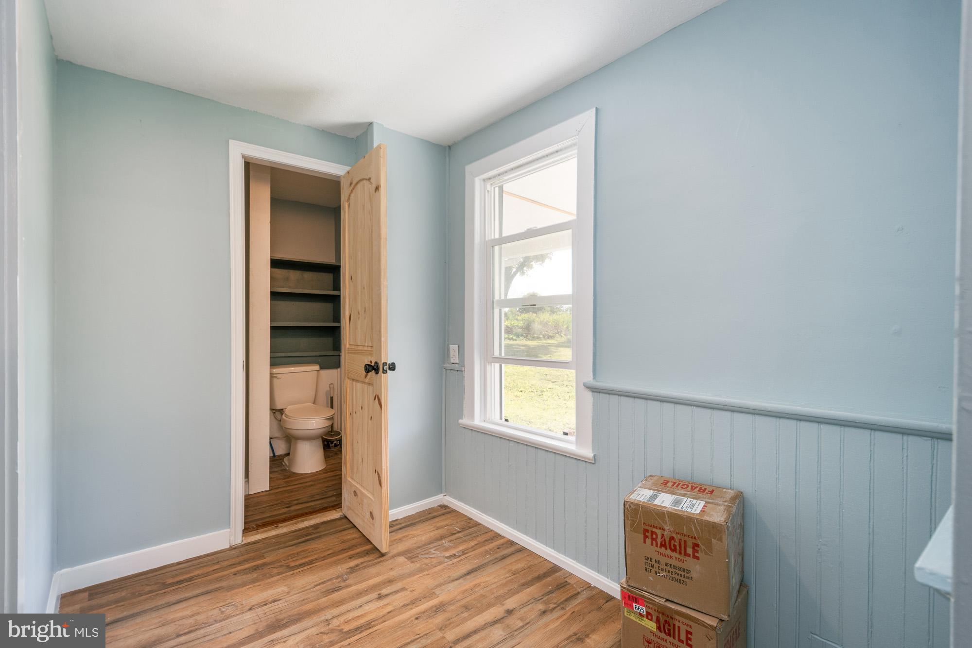 1040 OLD MORGANTOWN ROAD W