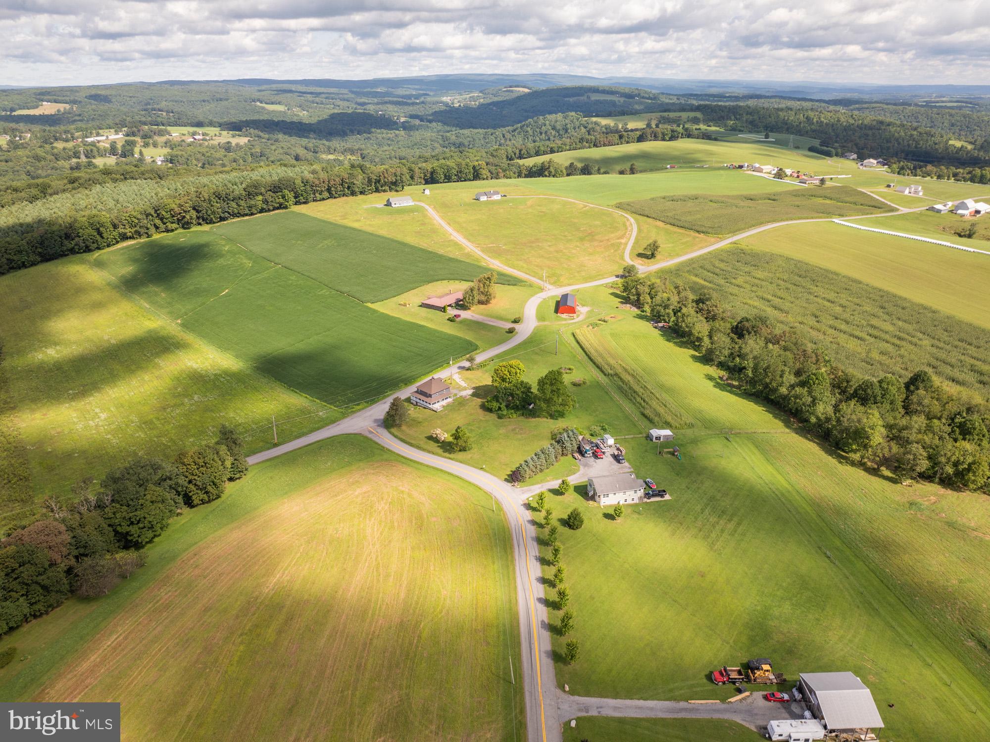 1040 OLD MORGANTOWN ROAD W