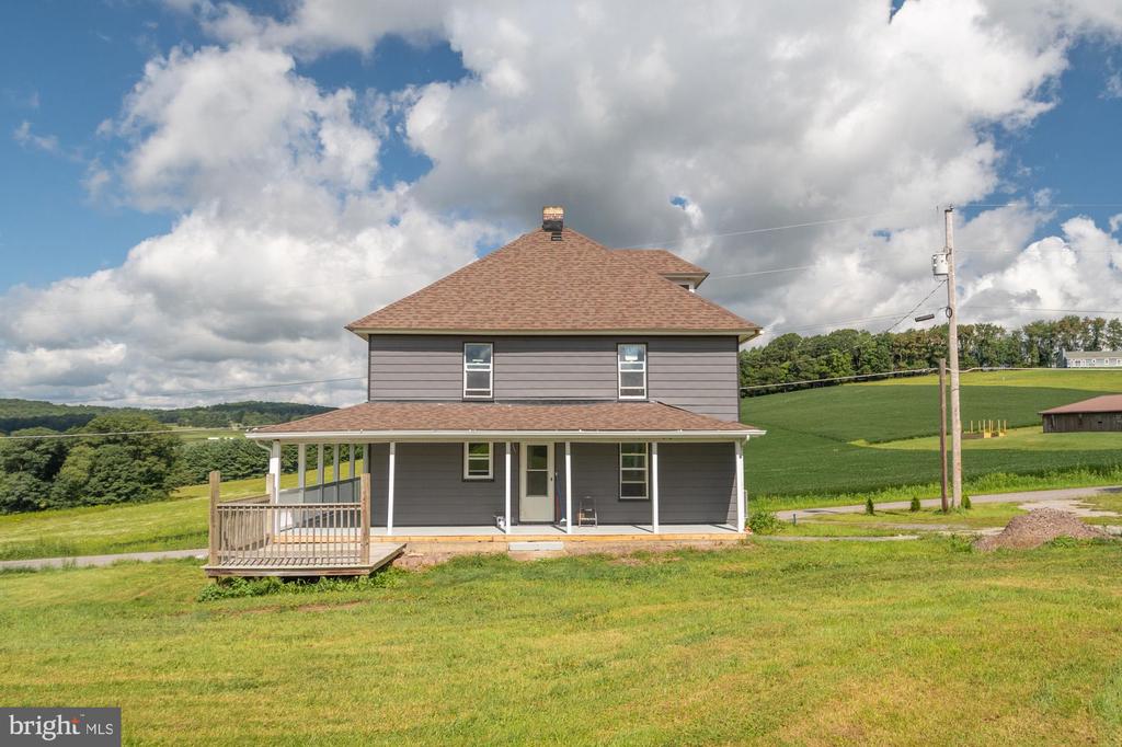 1040 OLD MORGANTOWN ROAD W