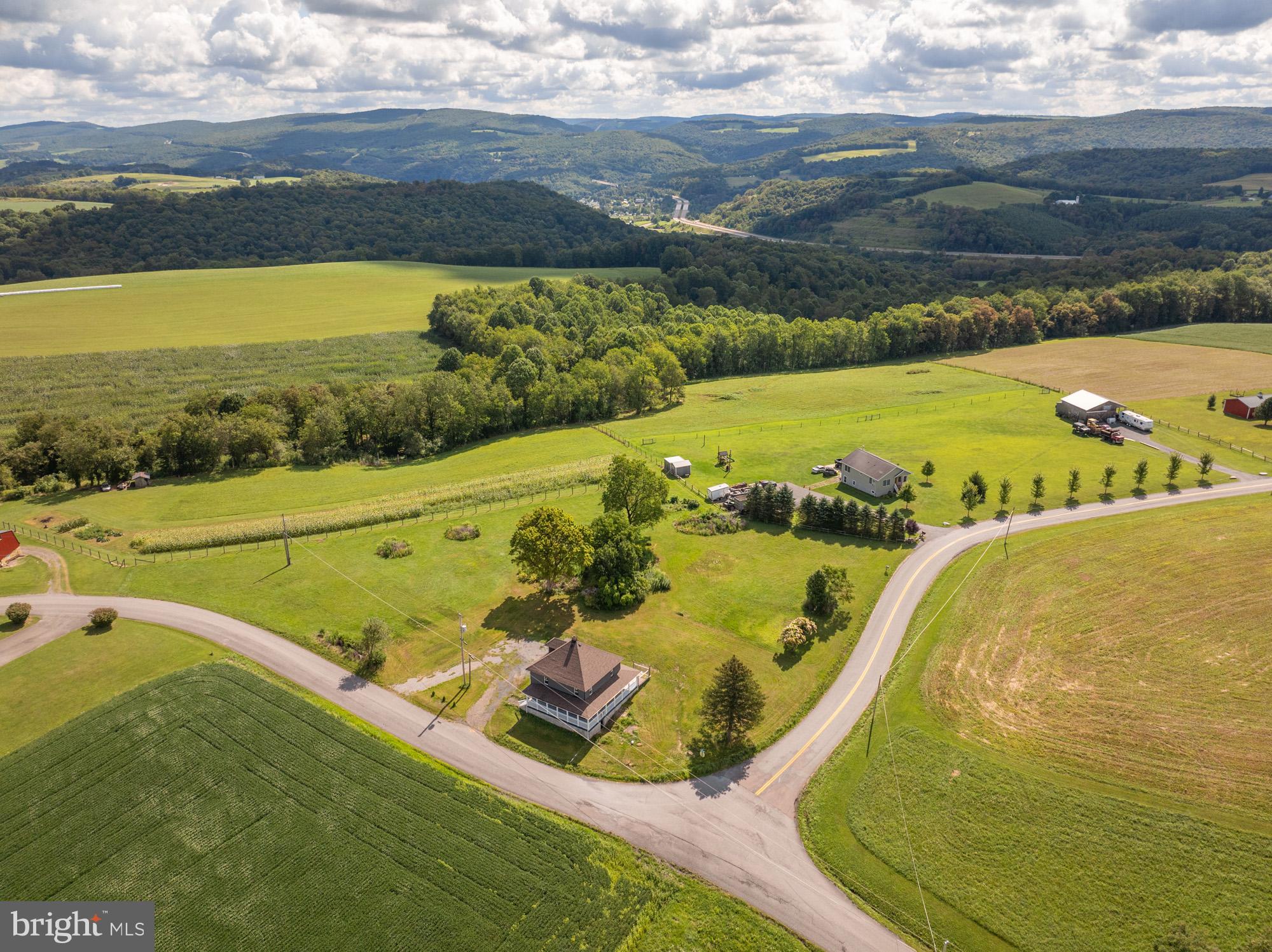 1040 OLD MORGANTOWN ROAD W