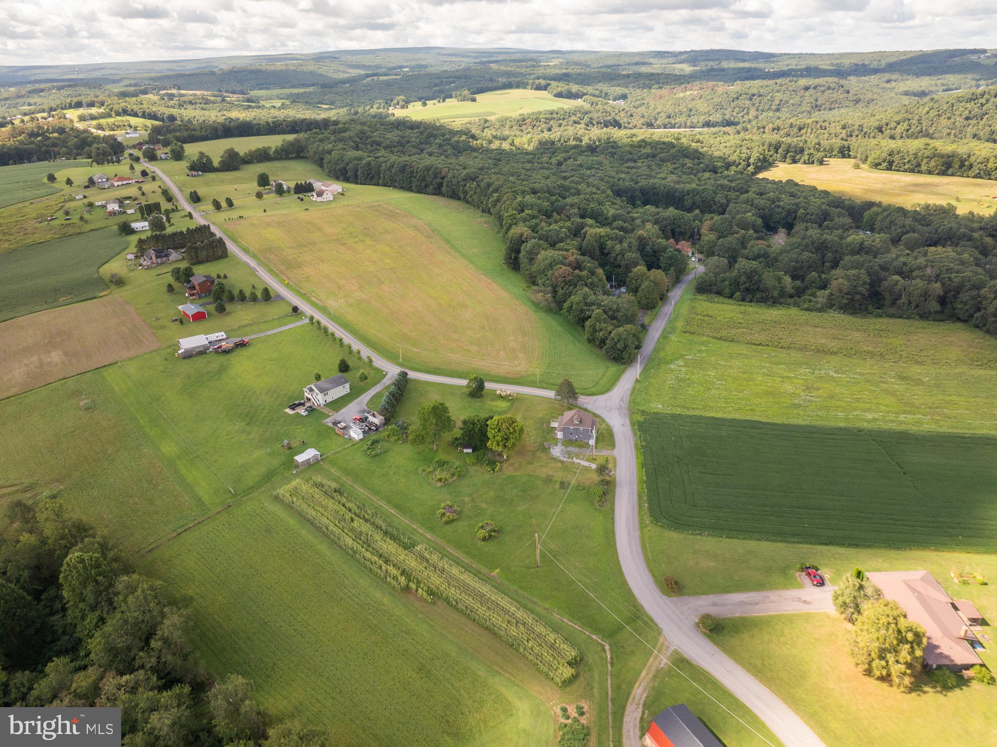 1040 OLD MORGANTOWN ROAD W