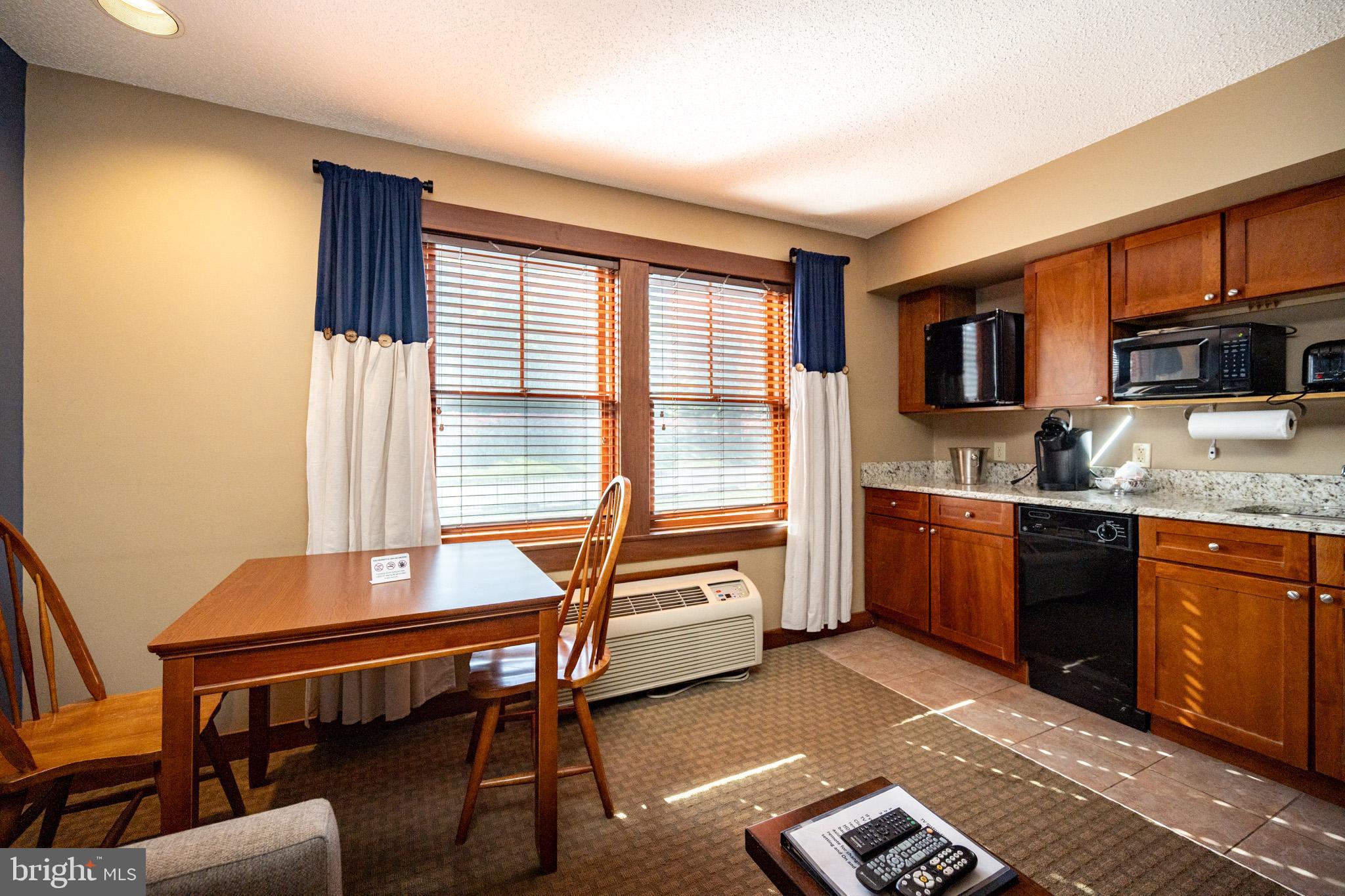 565 GLENDALE ROAD 210A